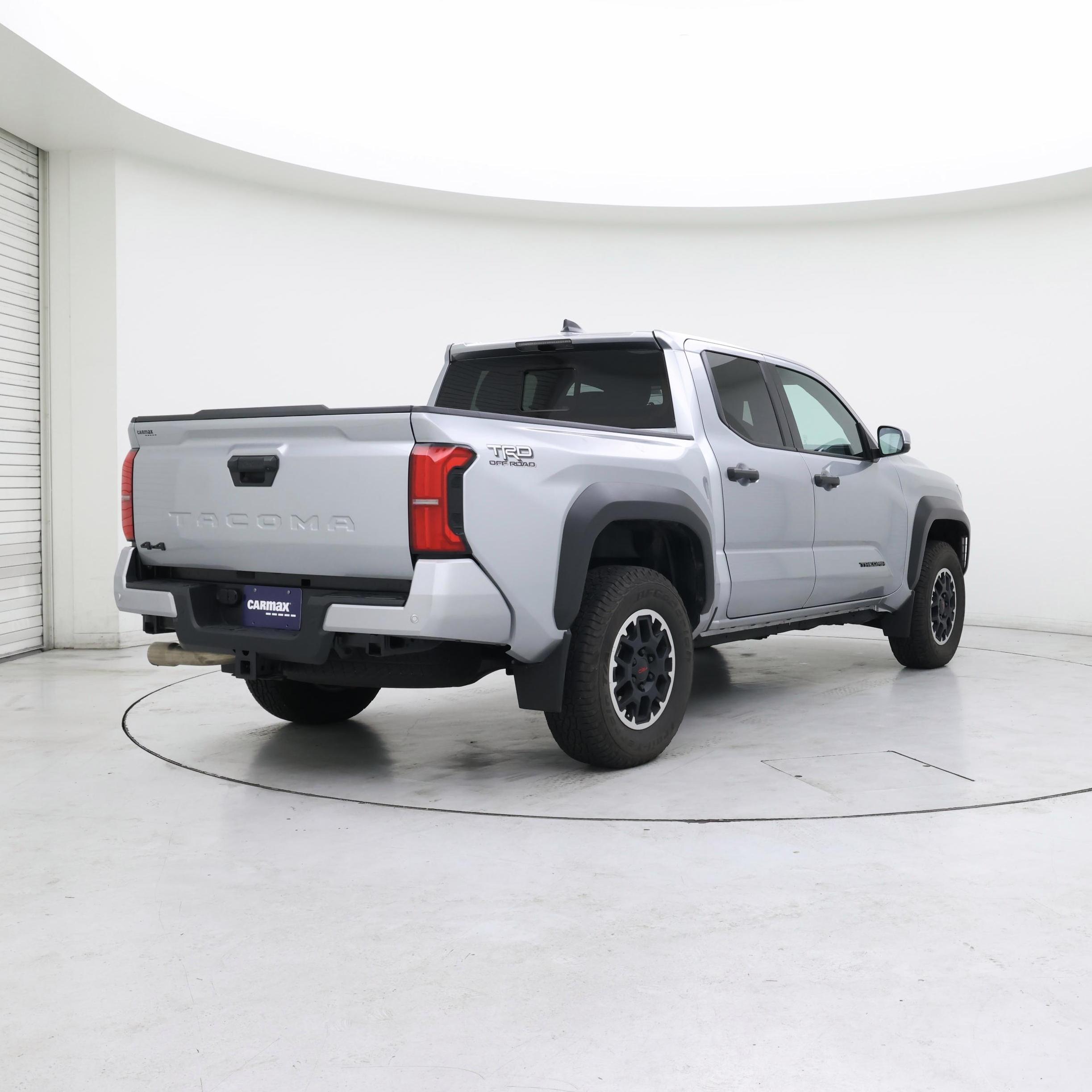 Thumbnail: 2024 Toyota Tacoma - 8