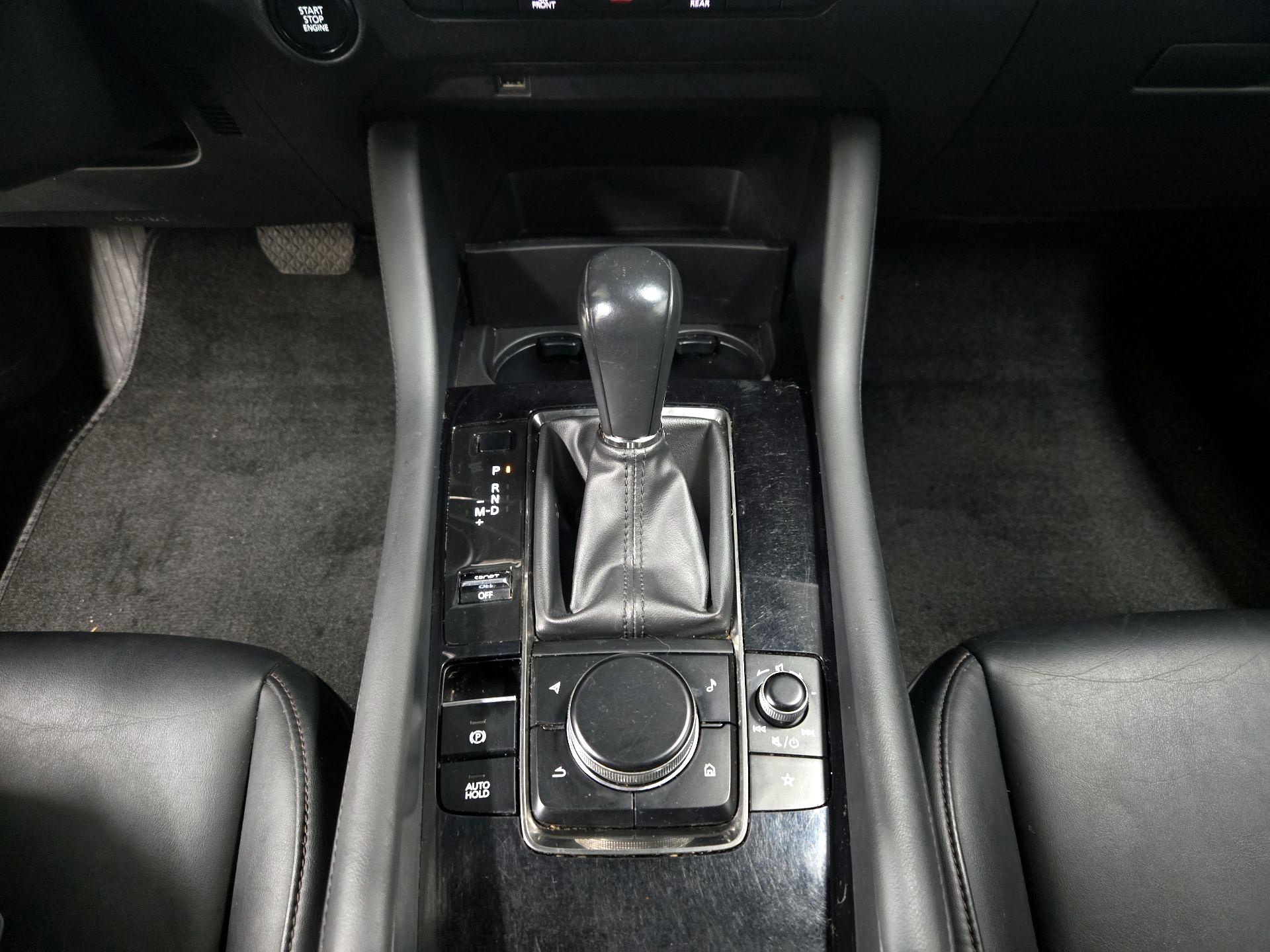 Thumbnail: 2019 Mazda Mazda3 - 17