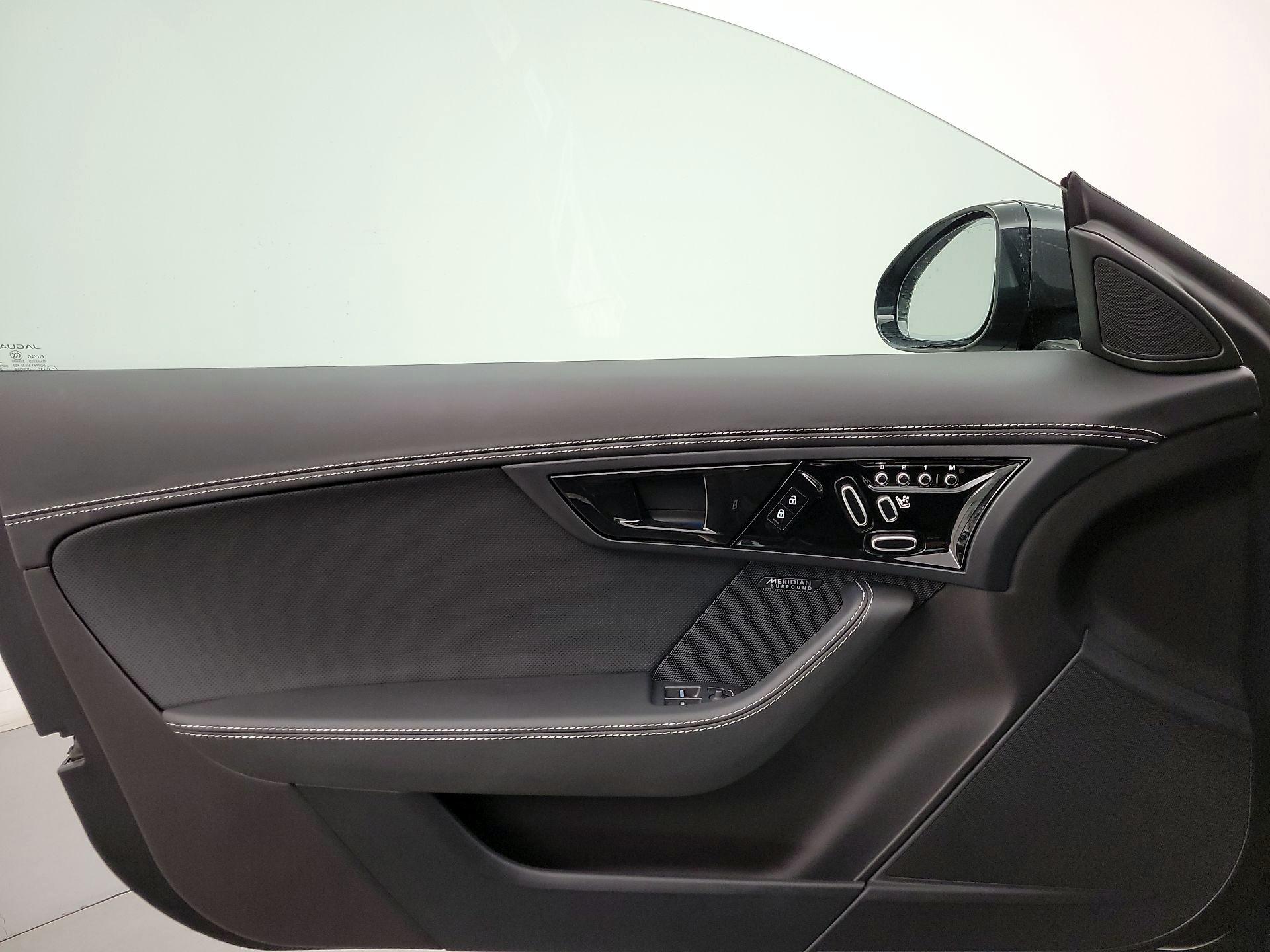 Thumbnail: 2023 Jaguar F-Type - 12