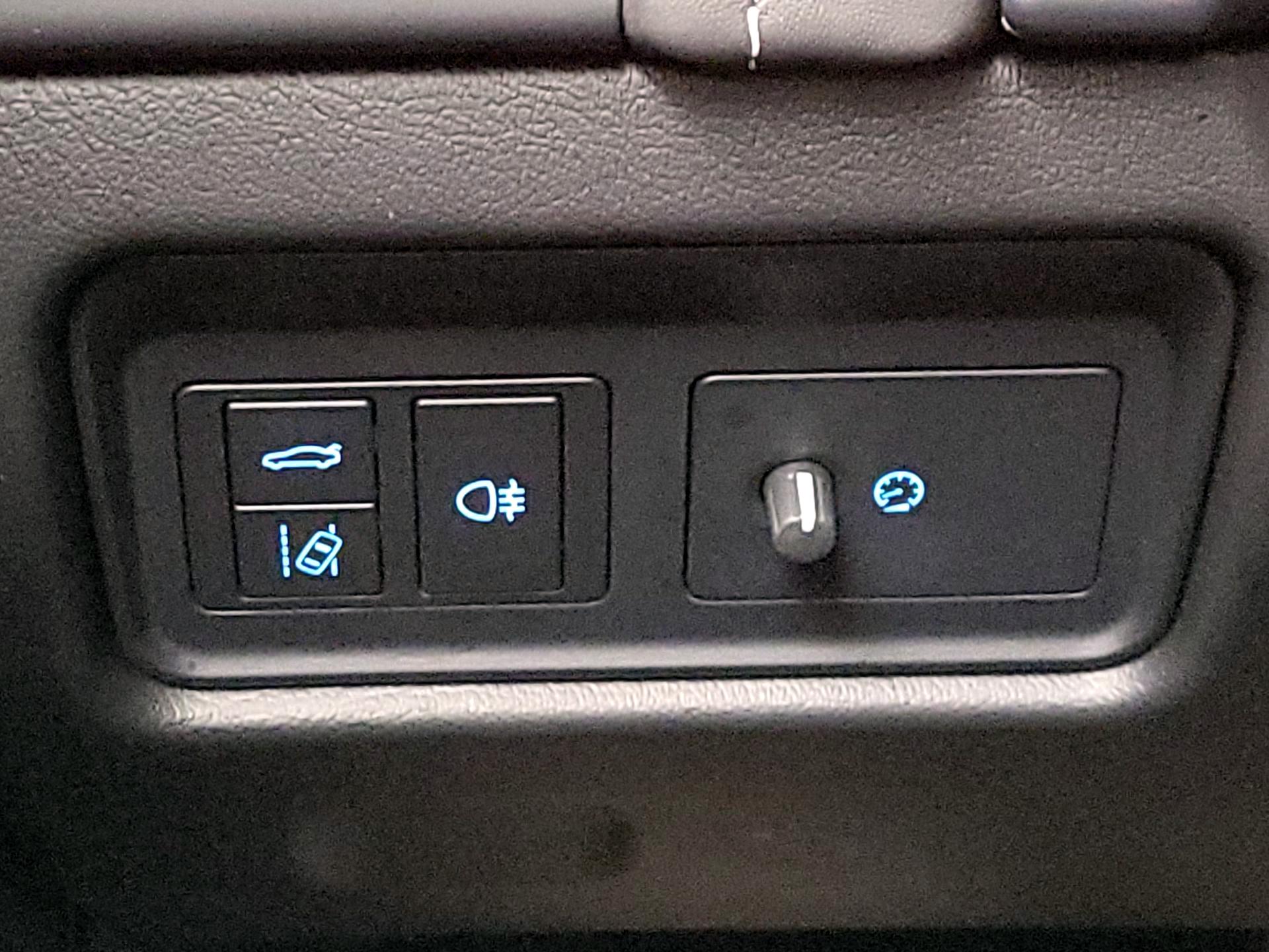 Thumbnail: 2023 Jaguar F-Type - 13