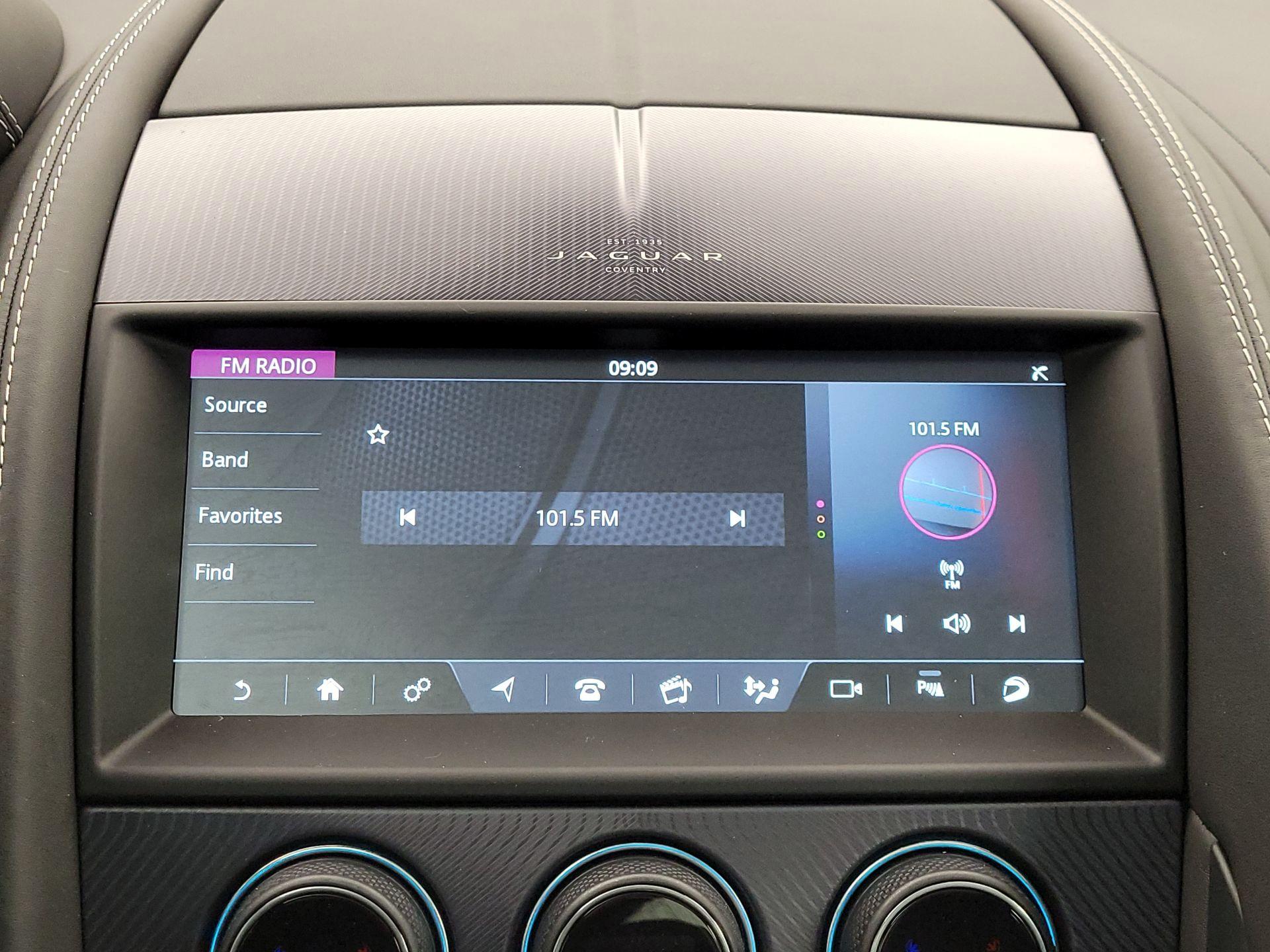 Thumbnail: 2023 Jaguar F-Type - 16