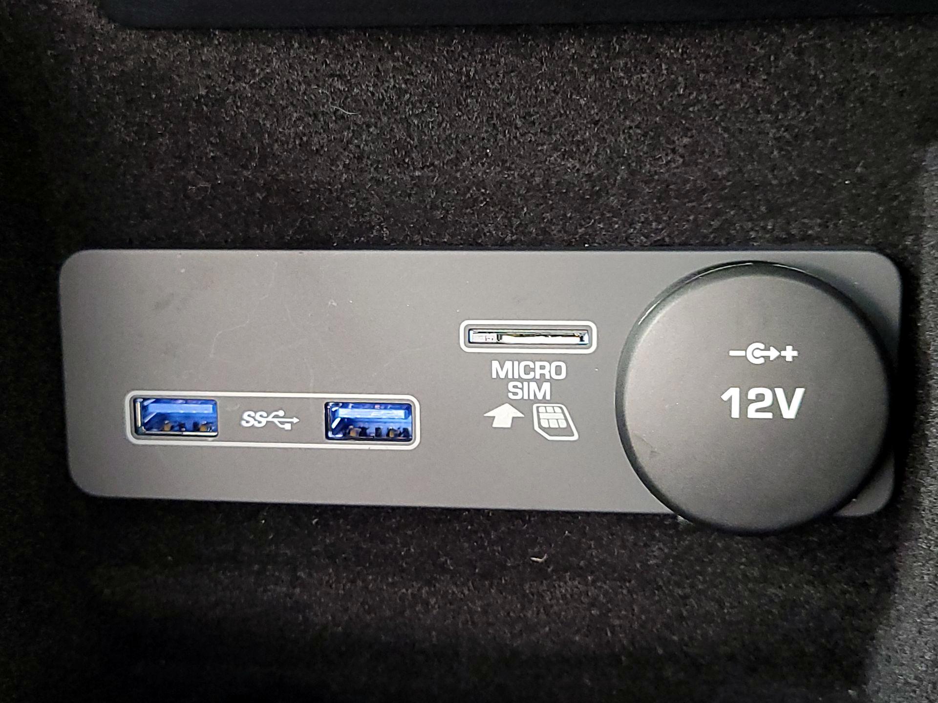 Thumbnail: 2023 Jaguar F-Type - 19