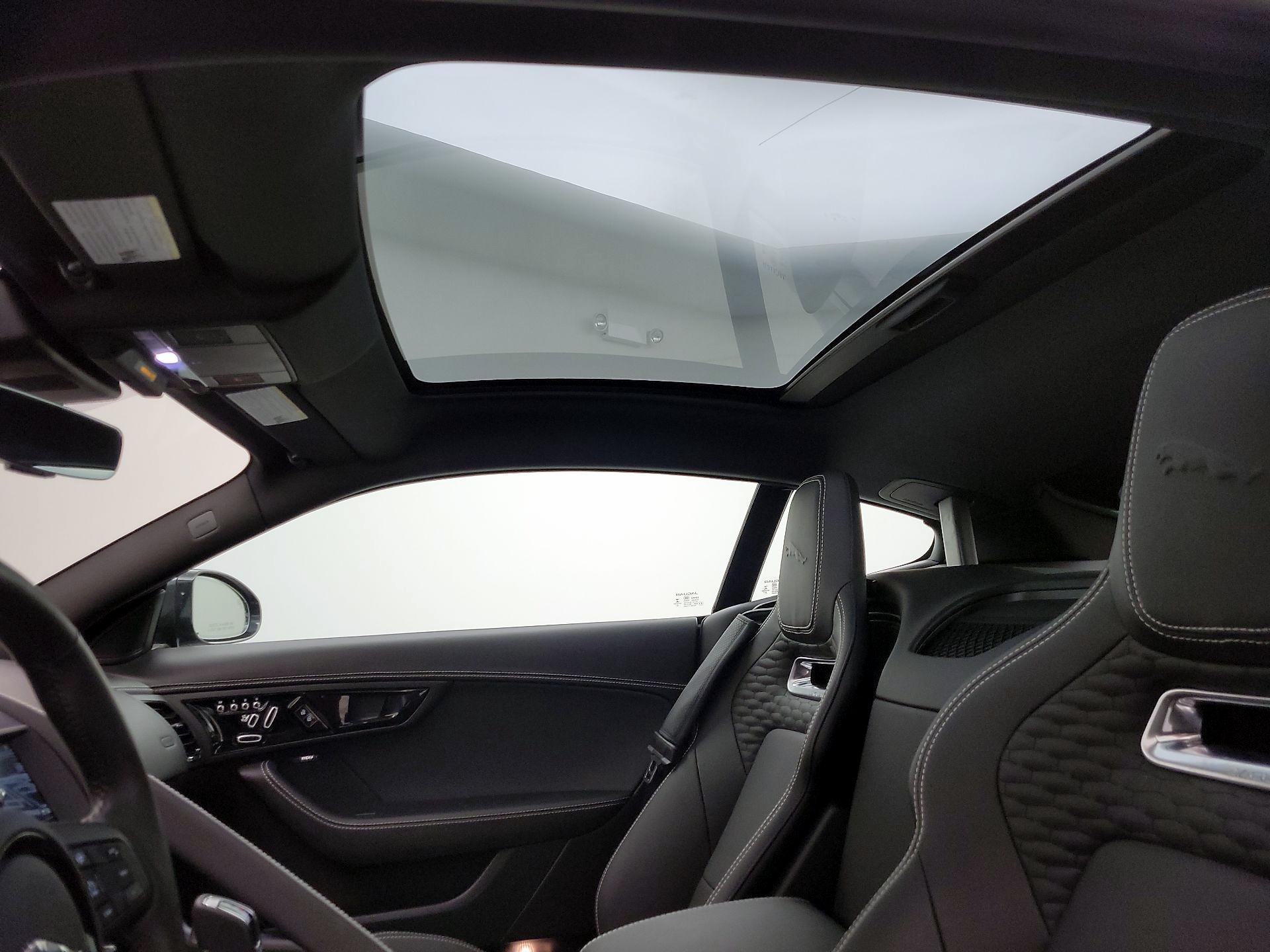 Thumbnail: 2023 Jaguar F-Type - 20