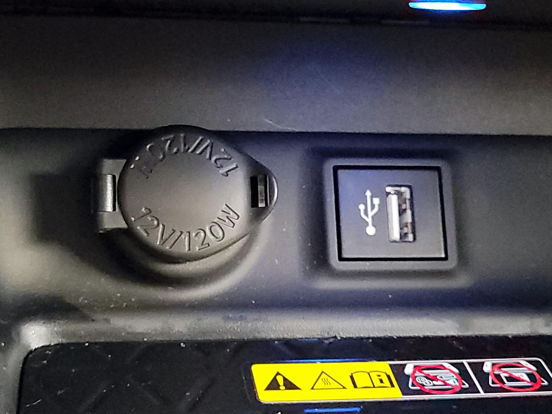 Thumbnail: 2024 Toyota RAV4 - 19