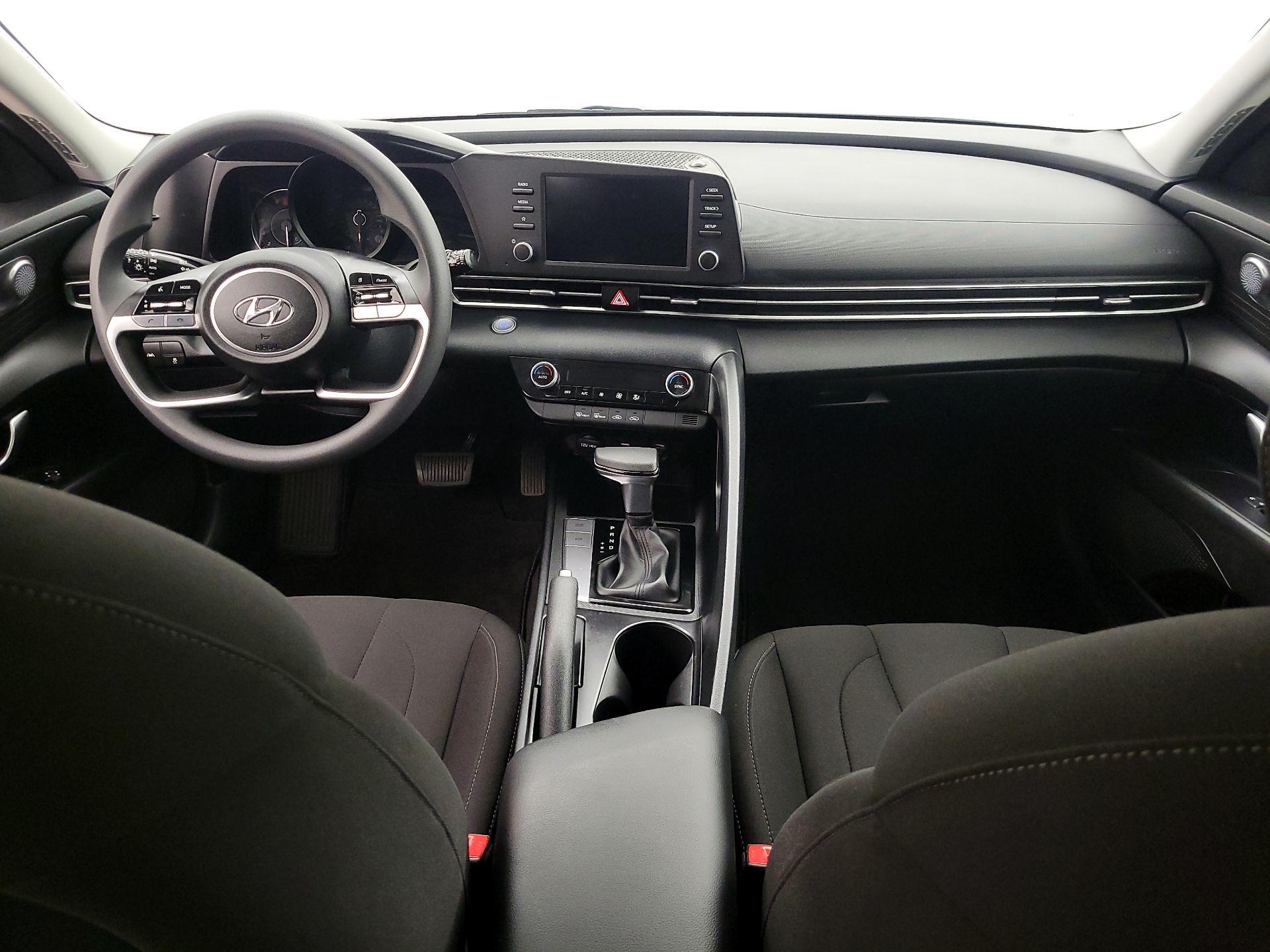 Thumbnail: 2023 Hyundai Elantra - 9