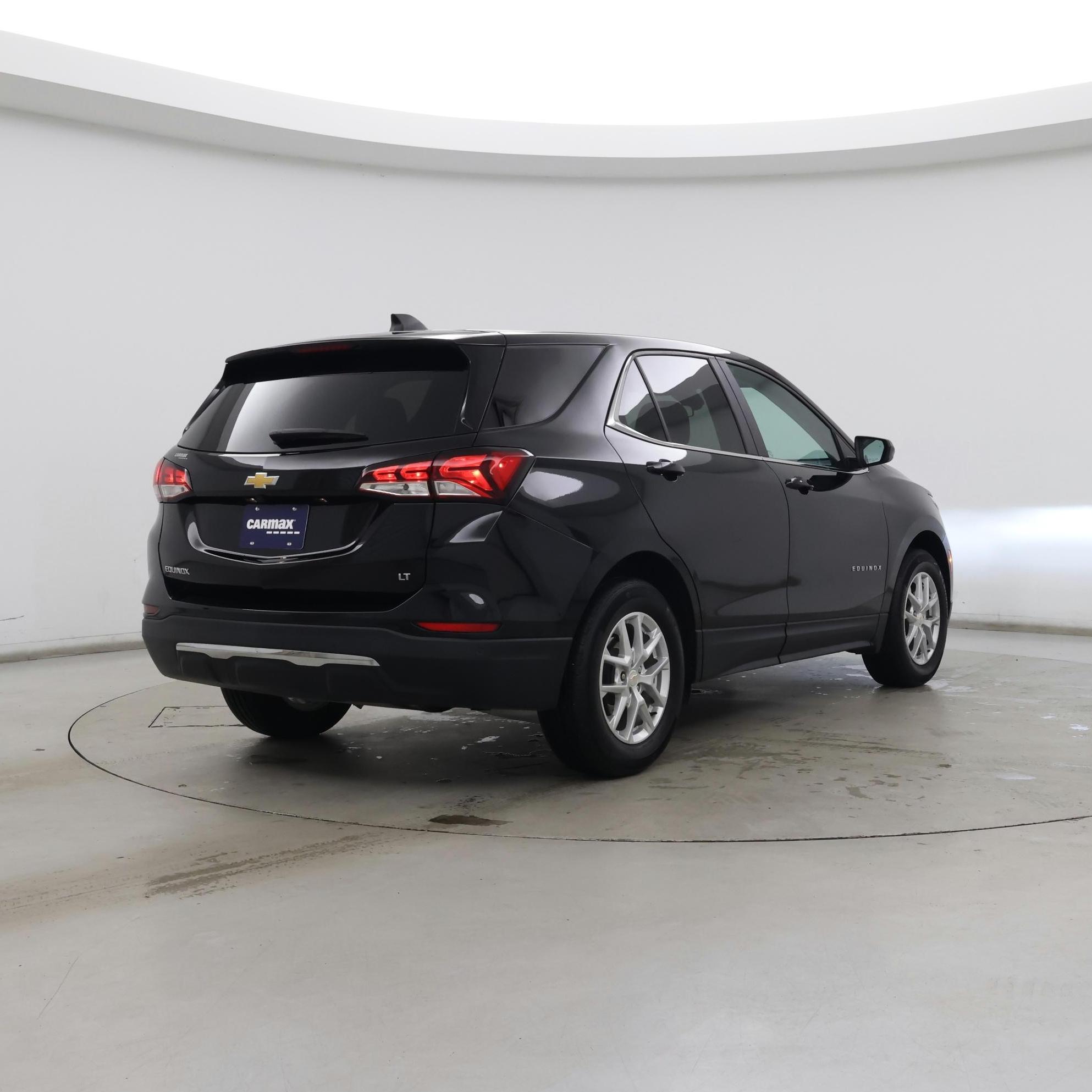 Thumbnail: 2022 Chevrolet Equinox - 8