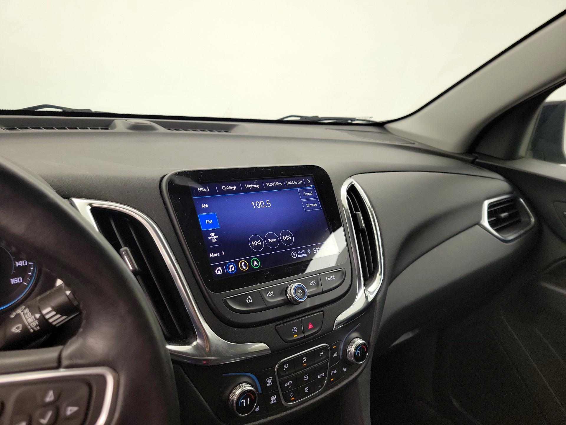Thumbnail: 2022 Chevrolet Equinox - 16