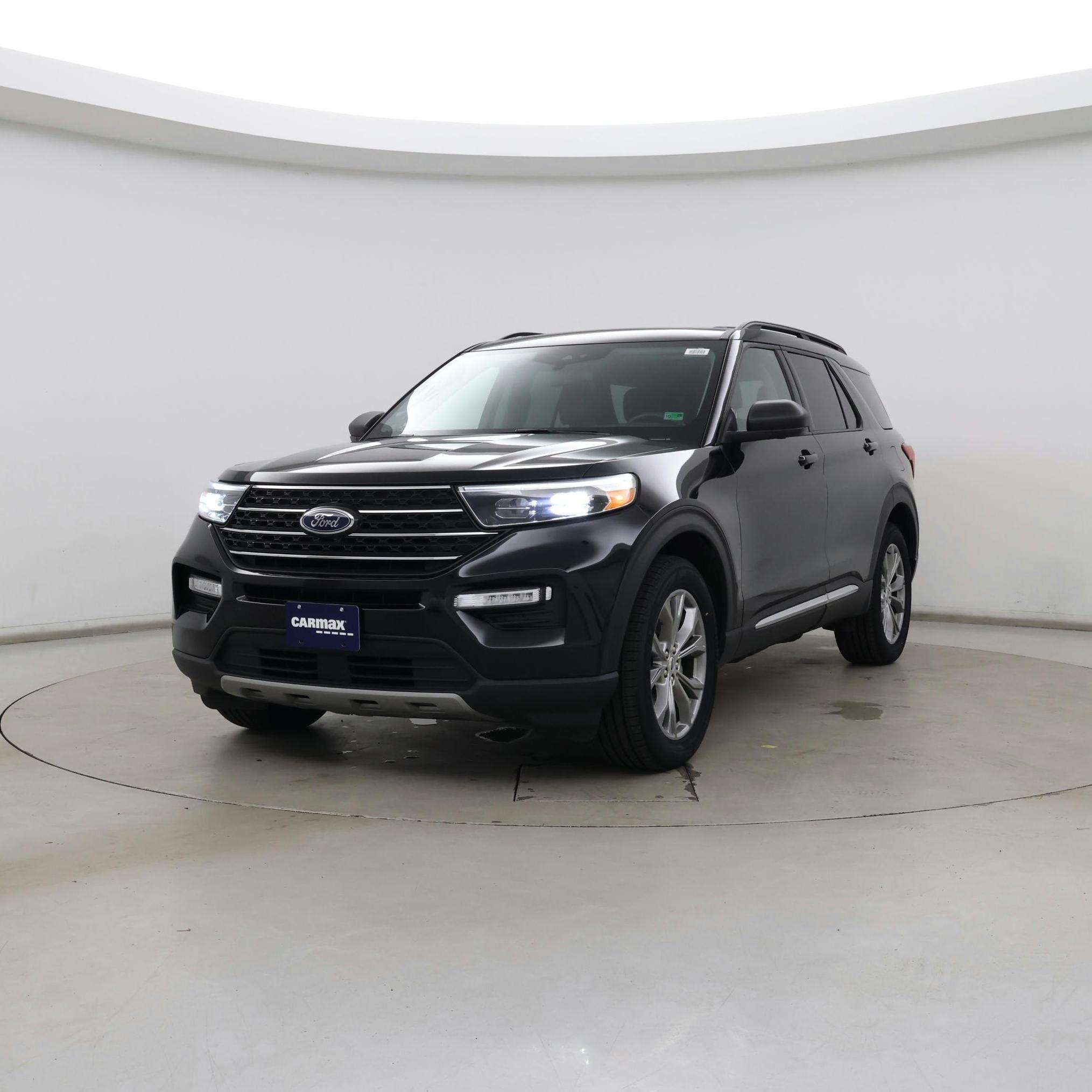 Thumbnail: 2022 Ford Explorer - 4