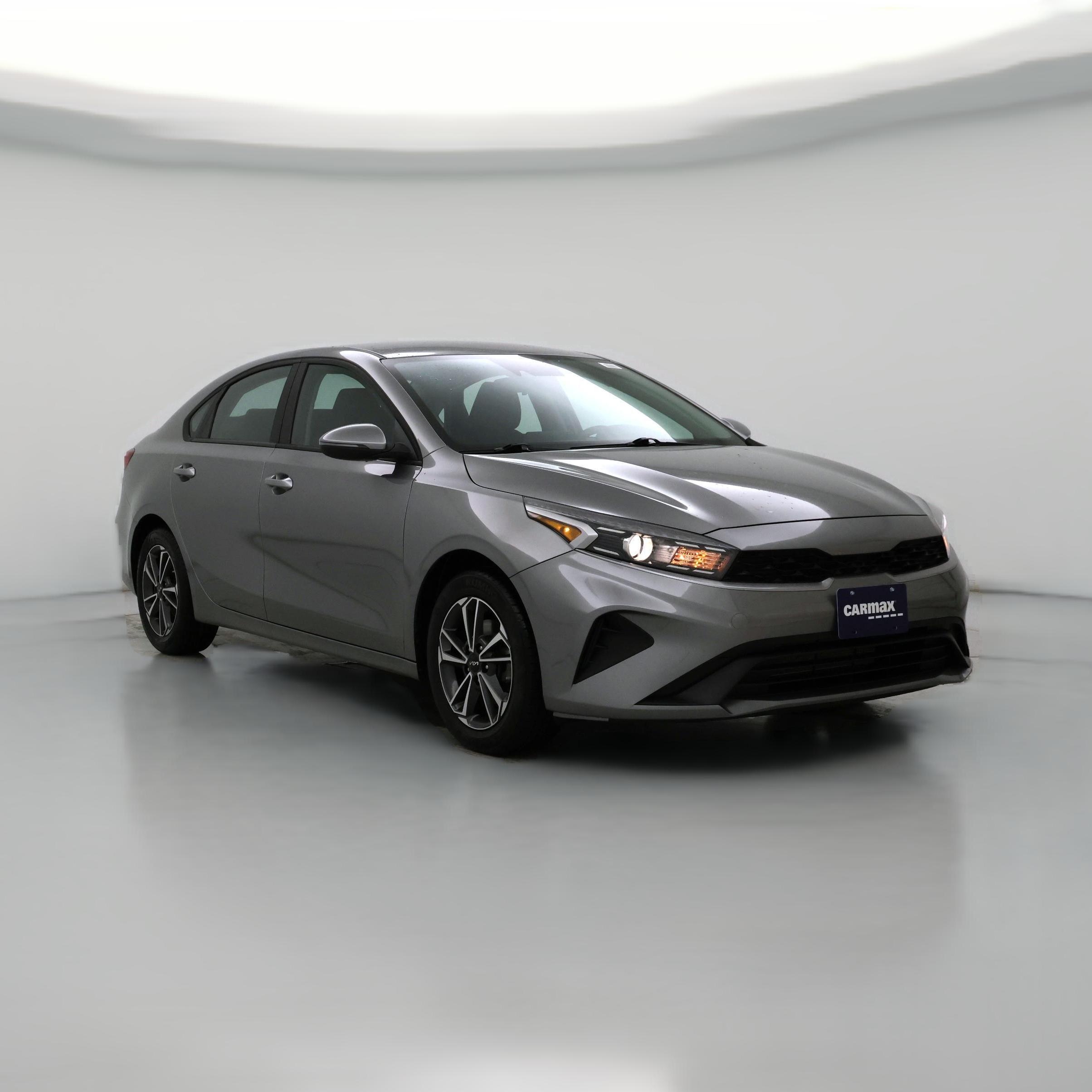 Thumbnail: 2022 Kia Forte - 1