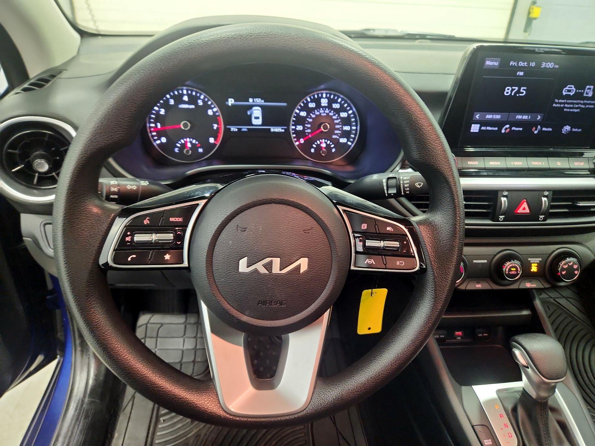 Thumbnail: 2022 Kia Forte - 10