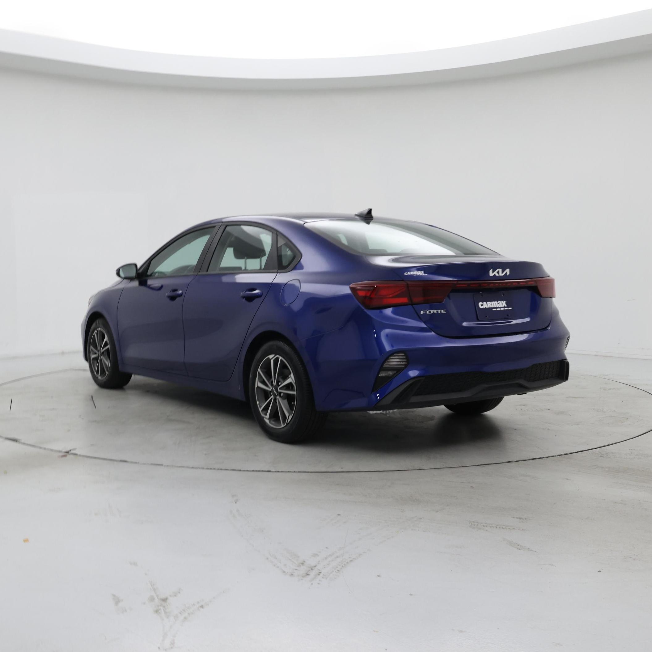 Thumbnail: 2022 Kia Forte - 2