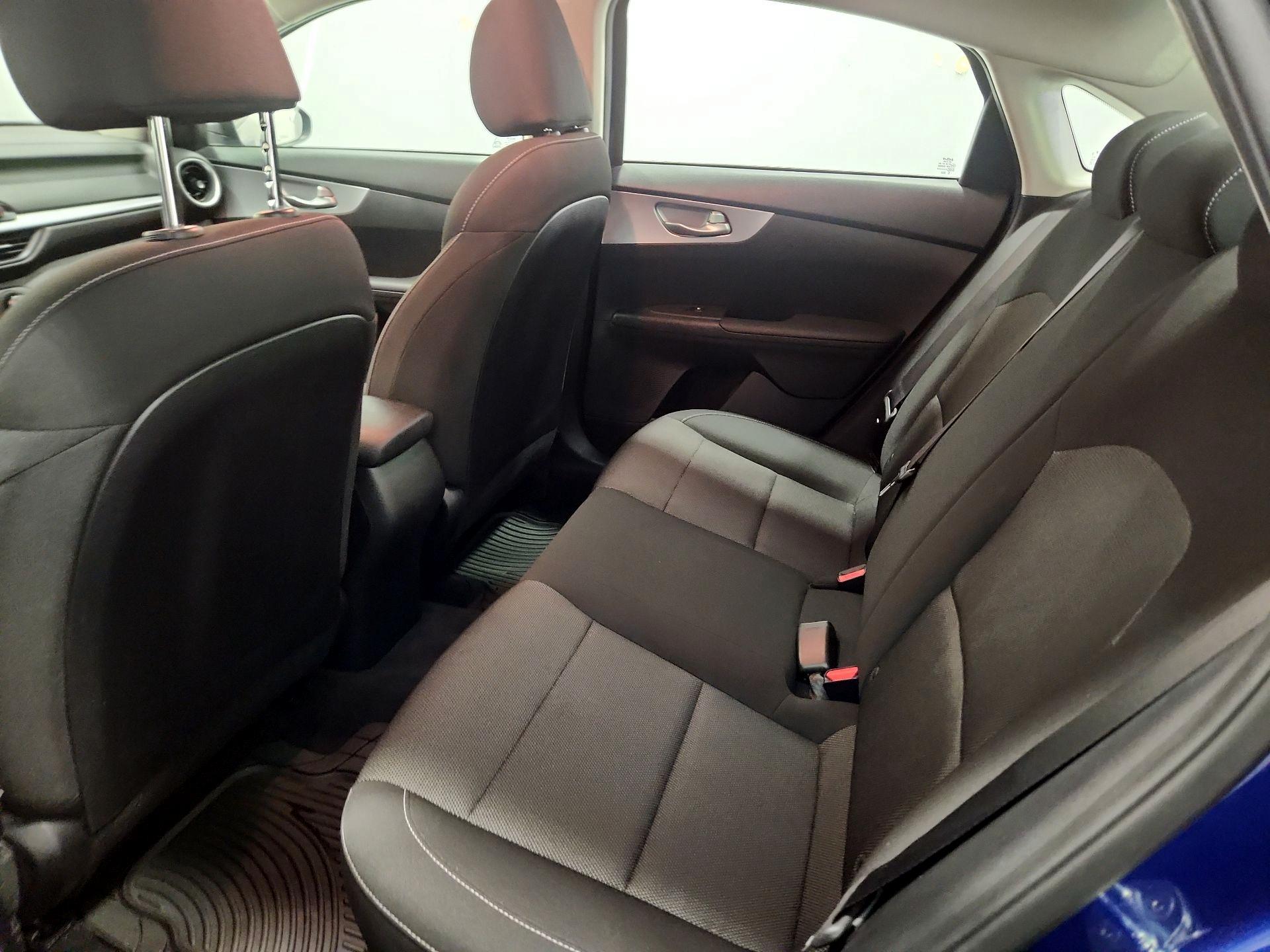 Thumbnail: 2022 Kia Forte - 19