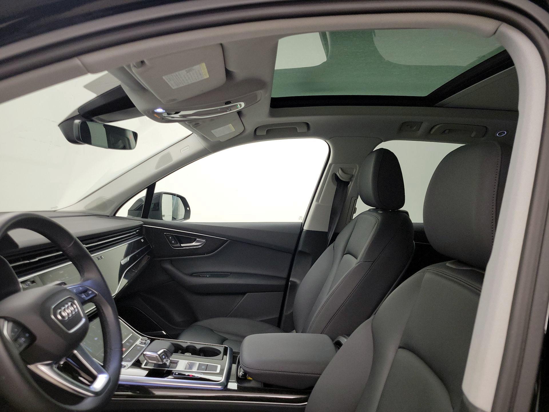 Thumbnail: 2022 Audi Q7 - 20