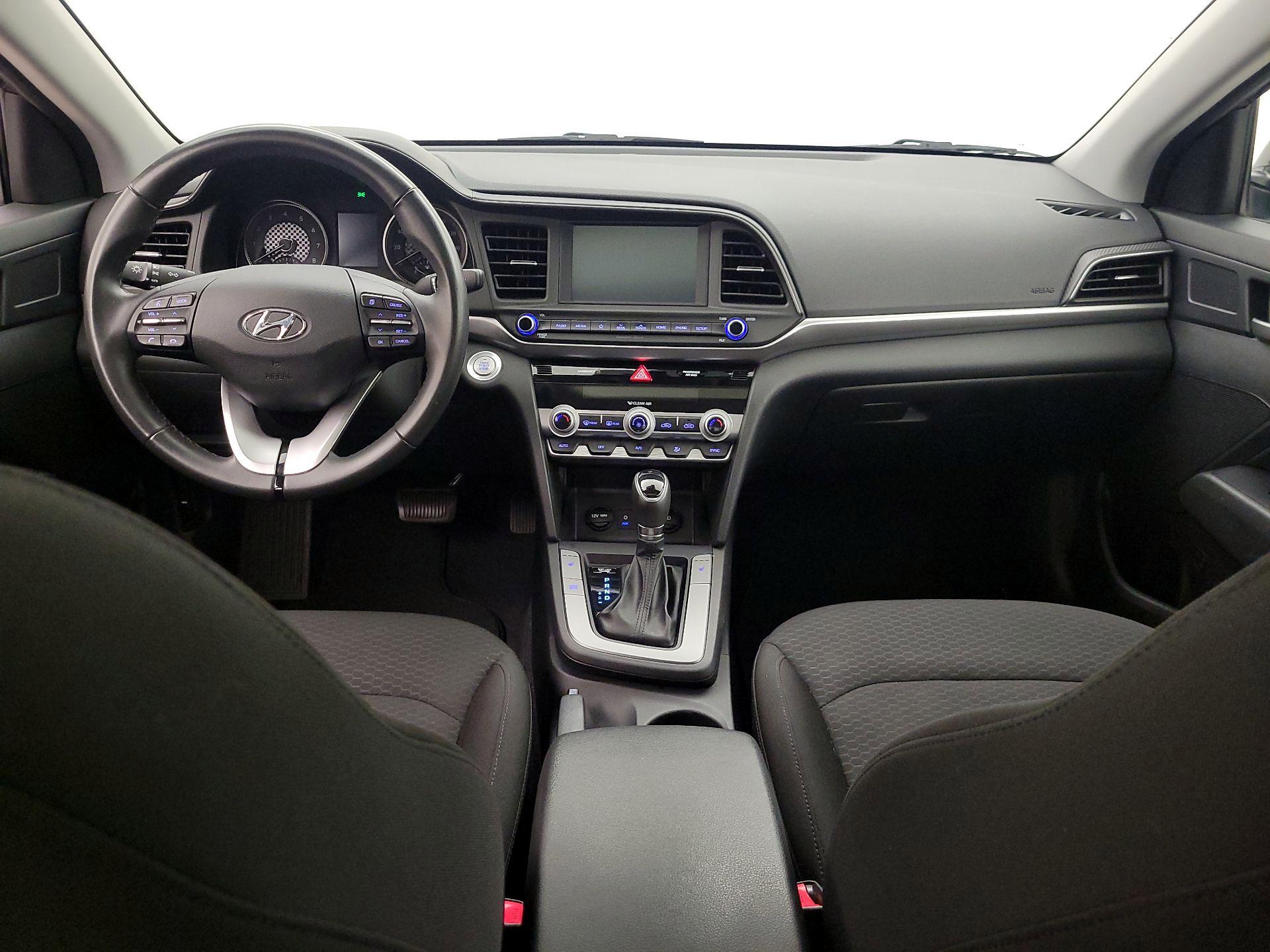 Thumbnail: 2020 Hyundai Elantra - 9