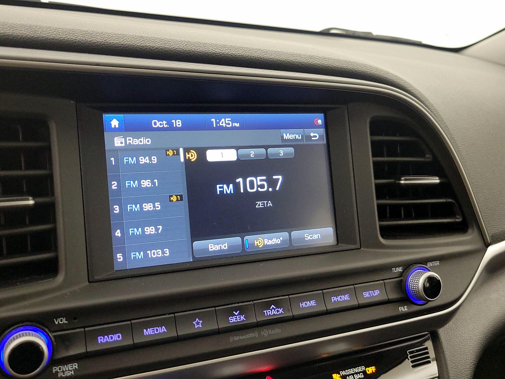 Thumbnail: 2020 Hyundai Elantra - 15