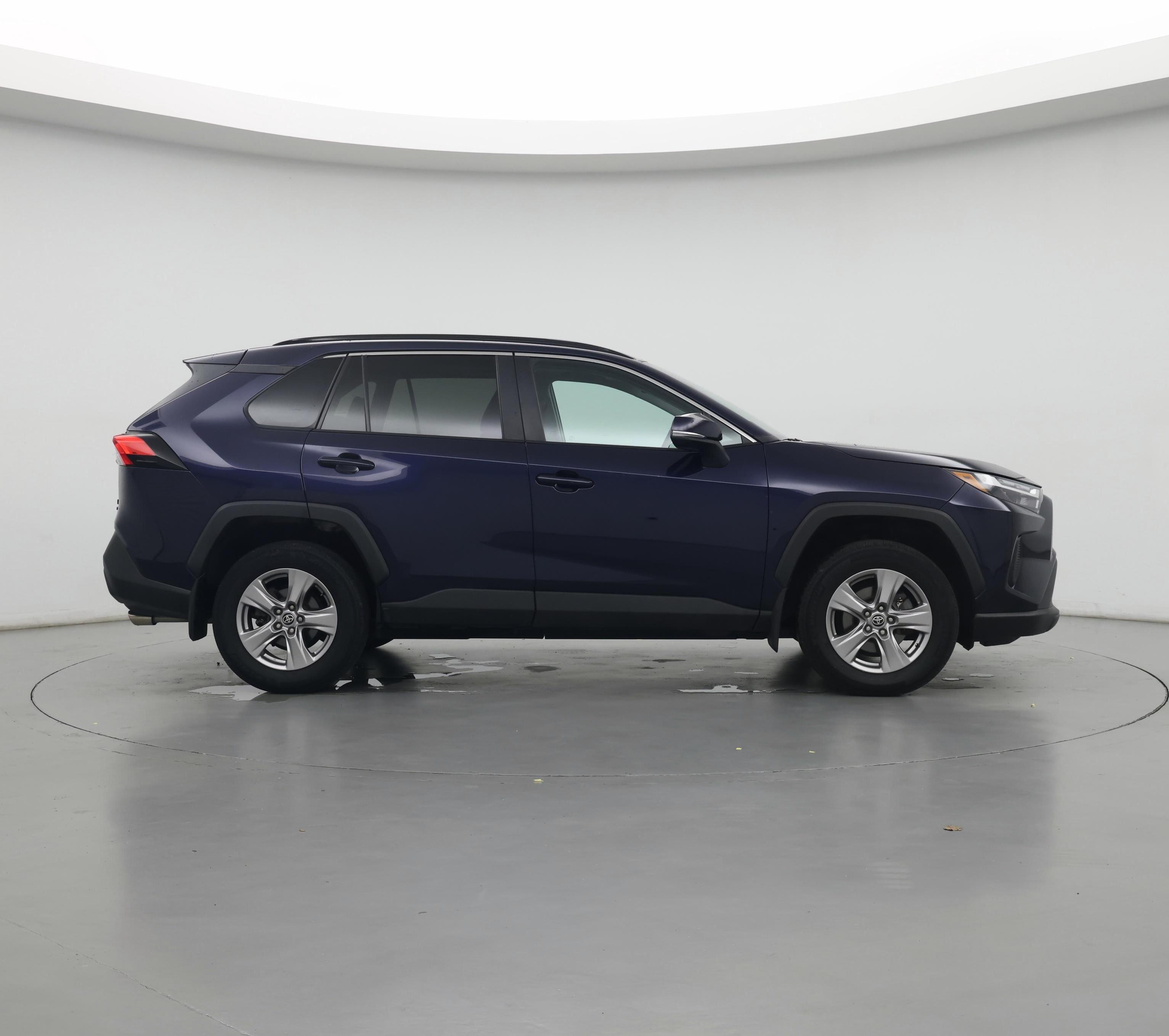 Thumbnail: 2022 Toyota RAV4 - 7