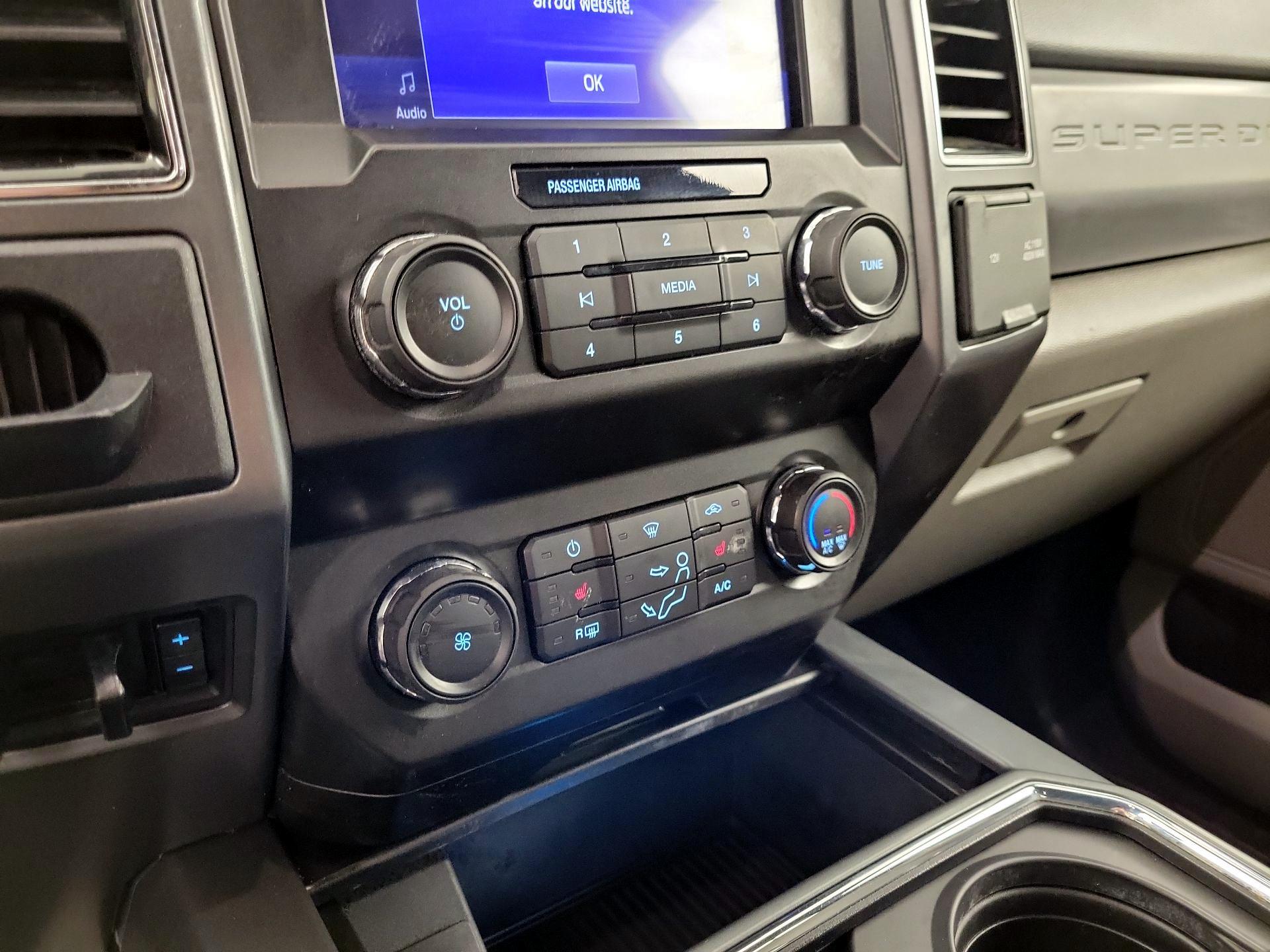 Thumbnail: 2022 Ford F-350 - 13