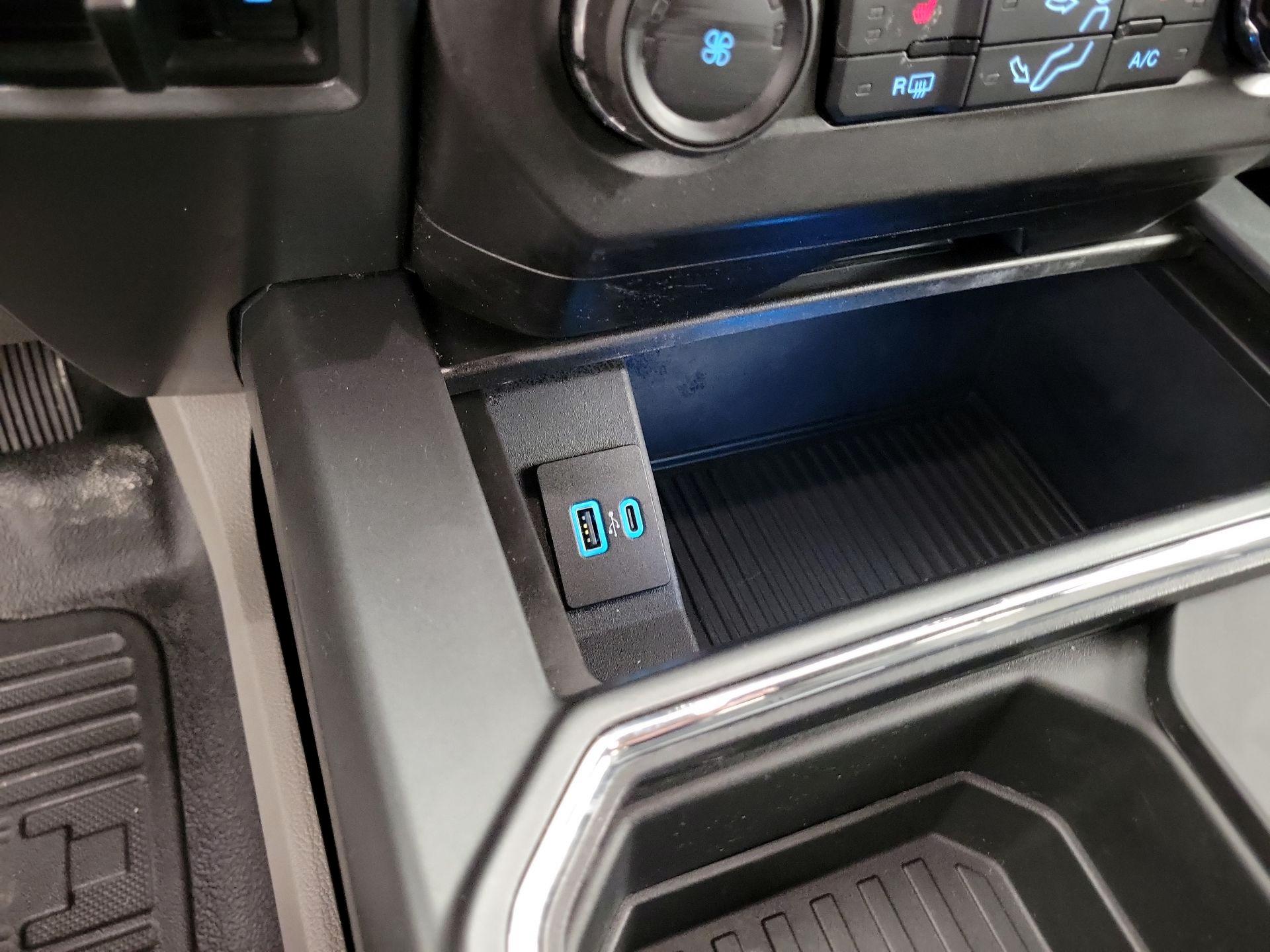 Thumbnail: 2022 Ford F-350 - 15