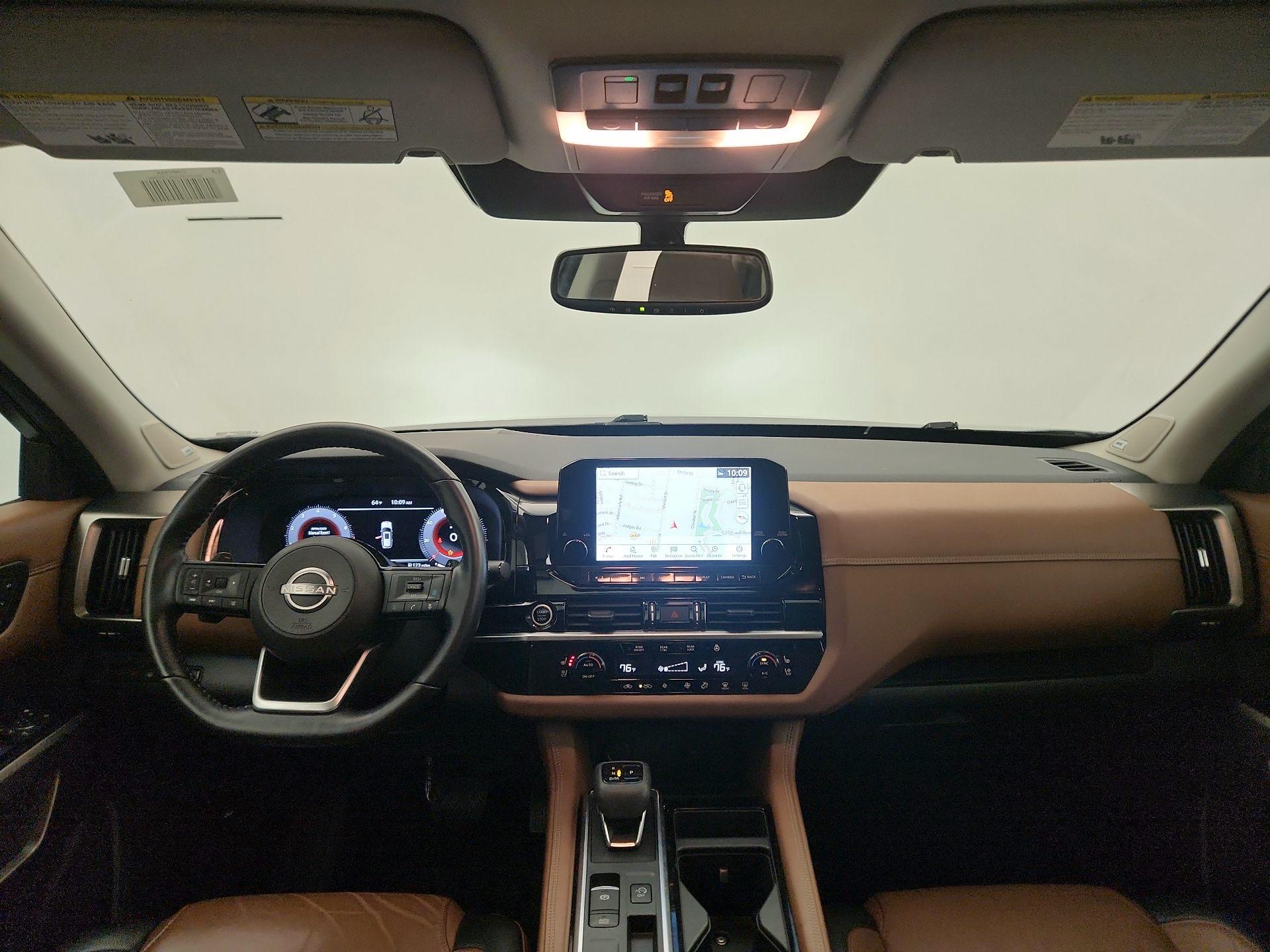 Thumbnail: 2022 Nissan Pathfinder - 9