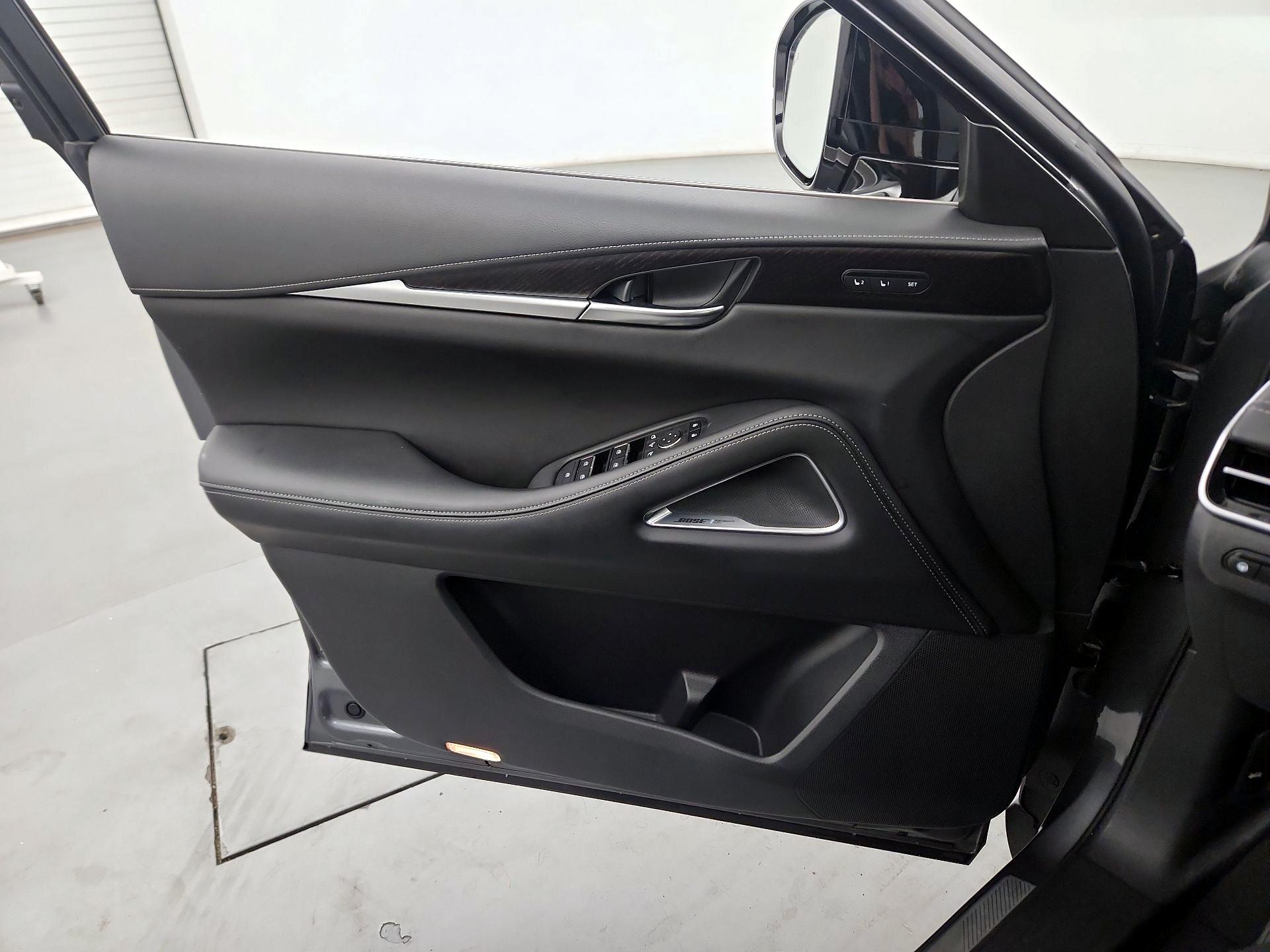 Thumbnail: 2022 INFINITI QX60 - 12