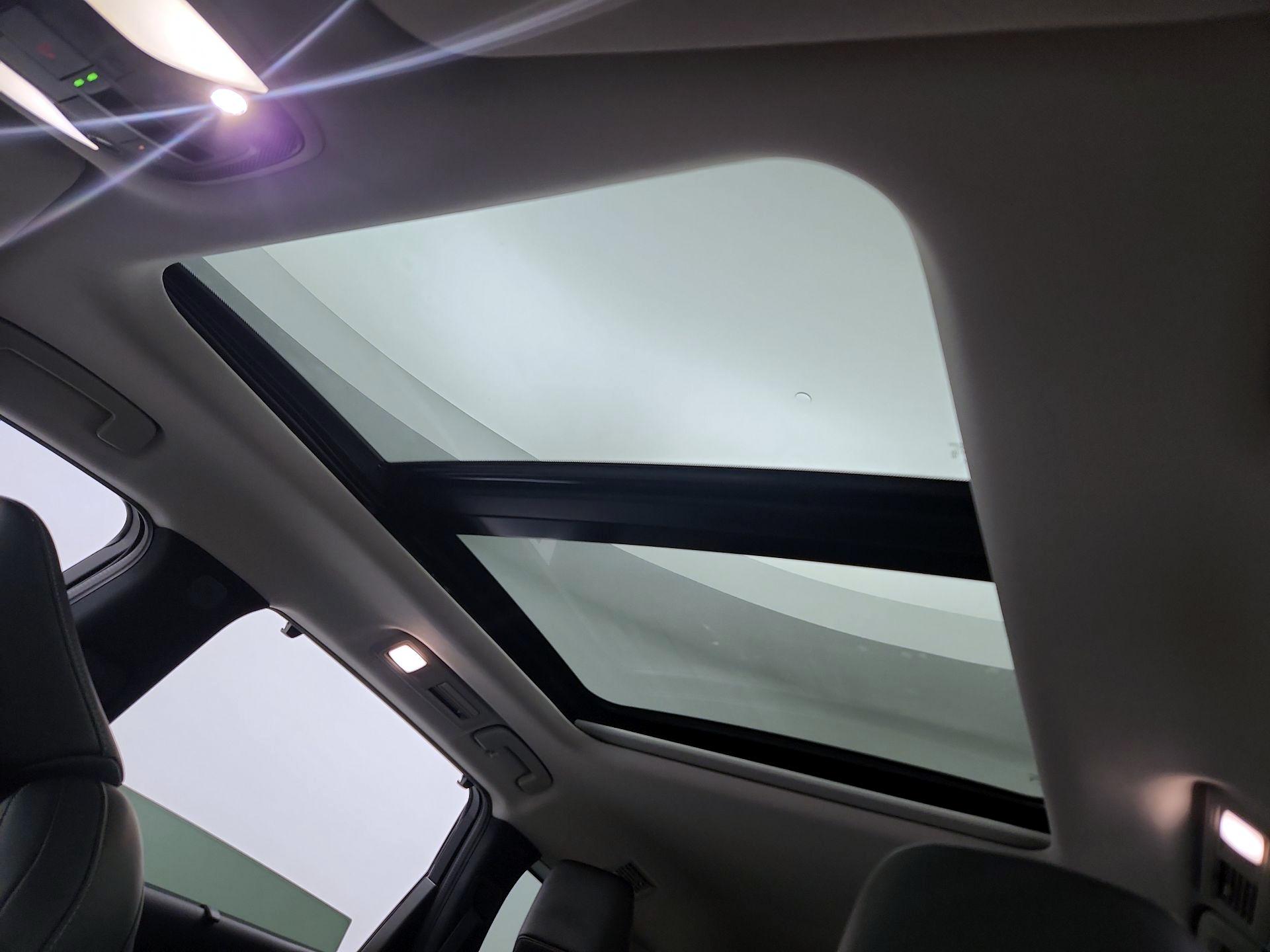 Thumbnail: 2022 INFINITI QX60 - 20