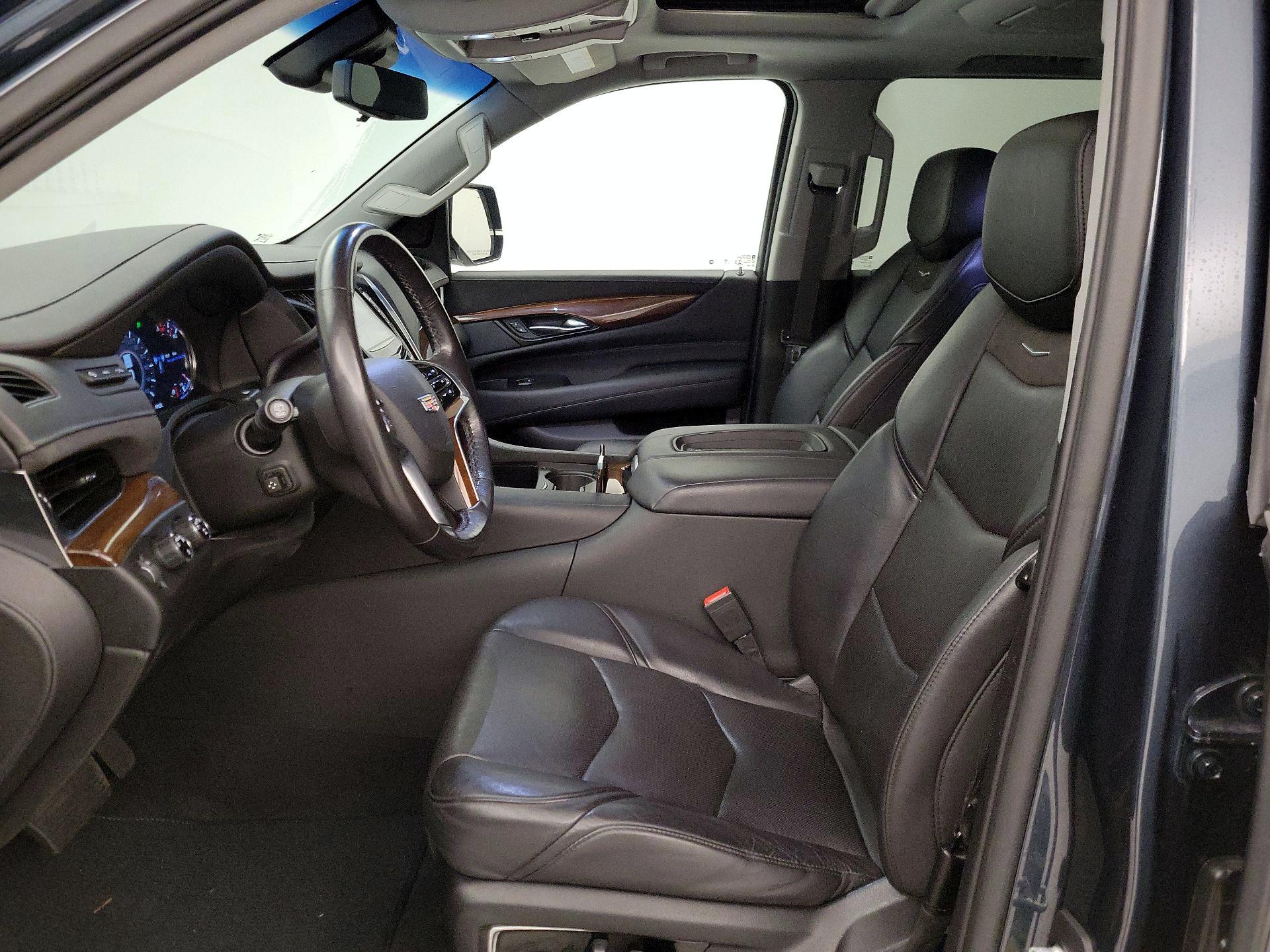 Thumbnail: 2020 Cadillac Escalade - 11