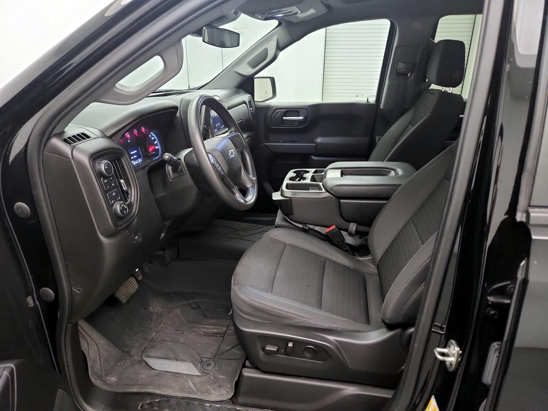 Thumbnail: 2023 Chevrolet Silverado 1500 - 11