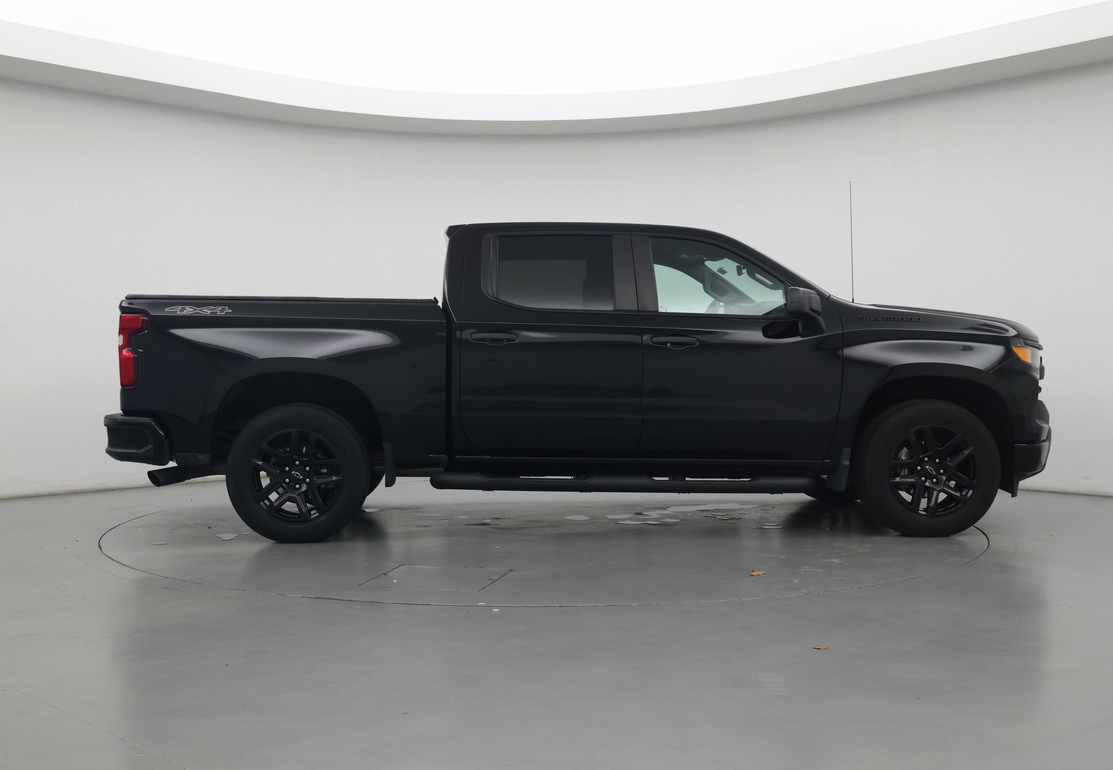 Thumbnail: 2023 Chevrolet Silverado 1500 - 7