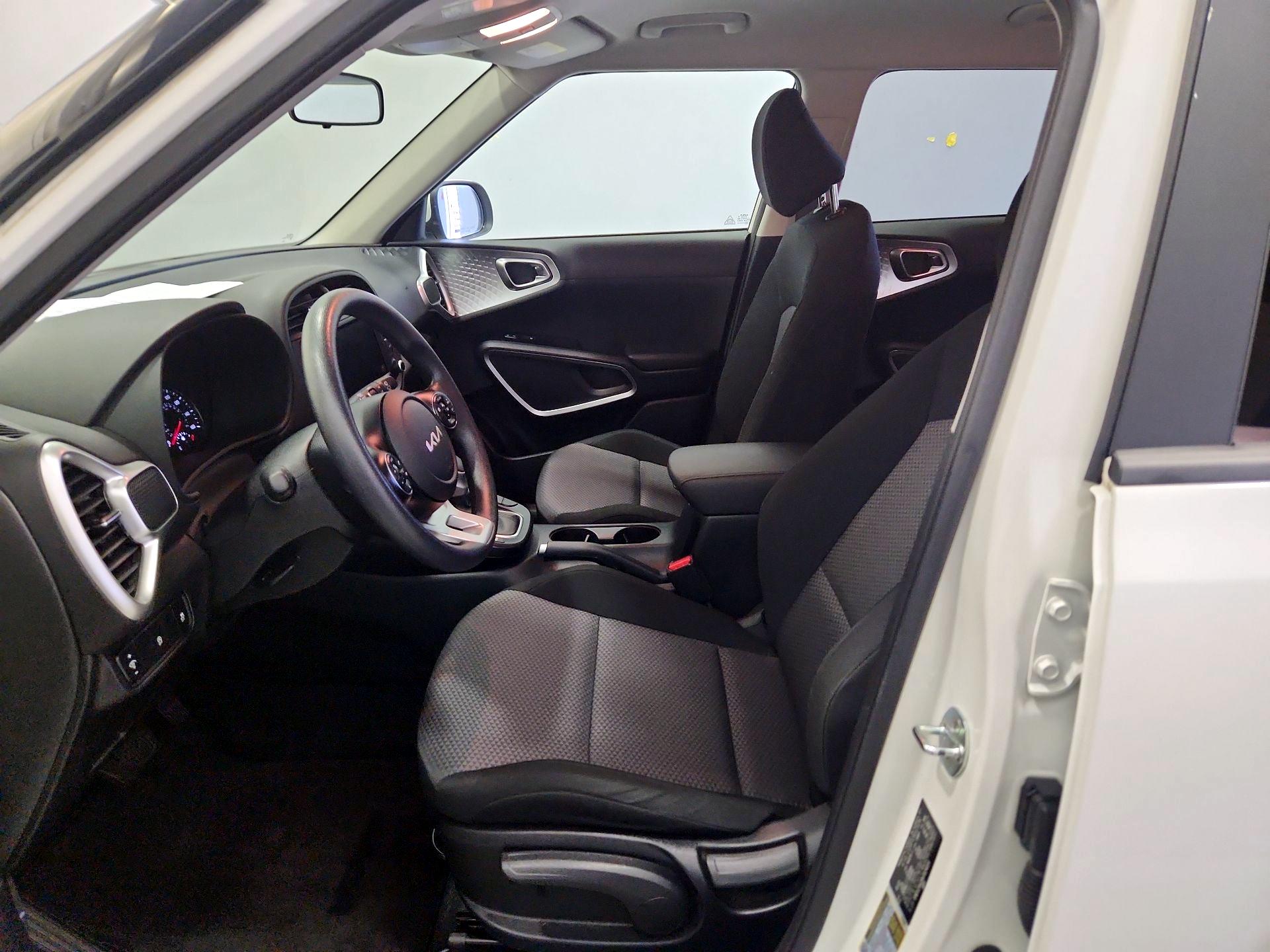 Thumbnail: 2022 Kia Soul - 11