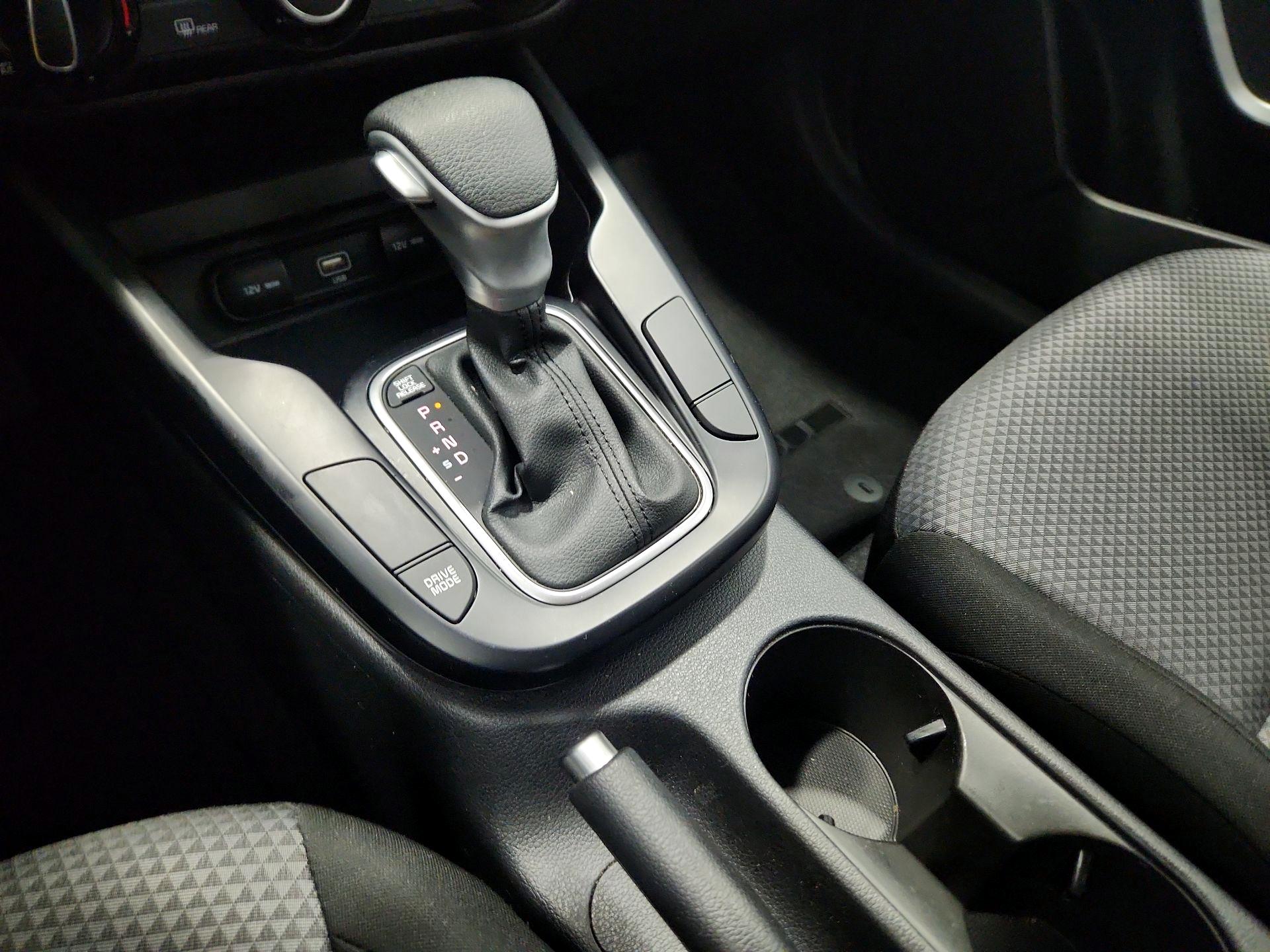 Thumbnail: 2022 Kia Soul - 16