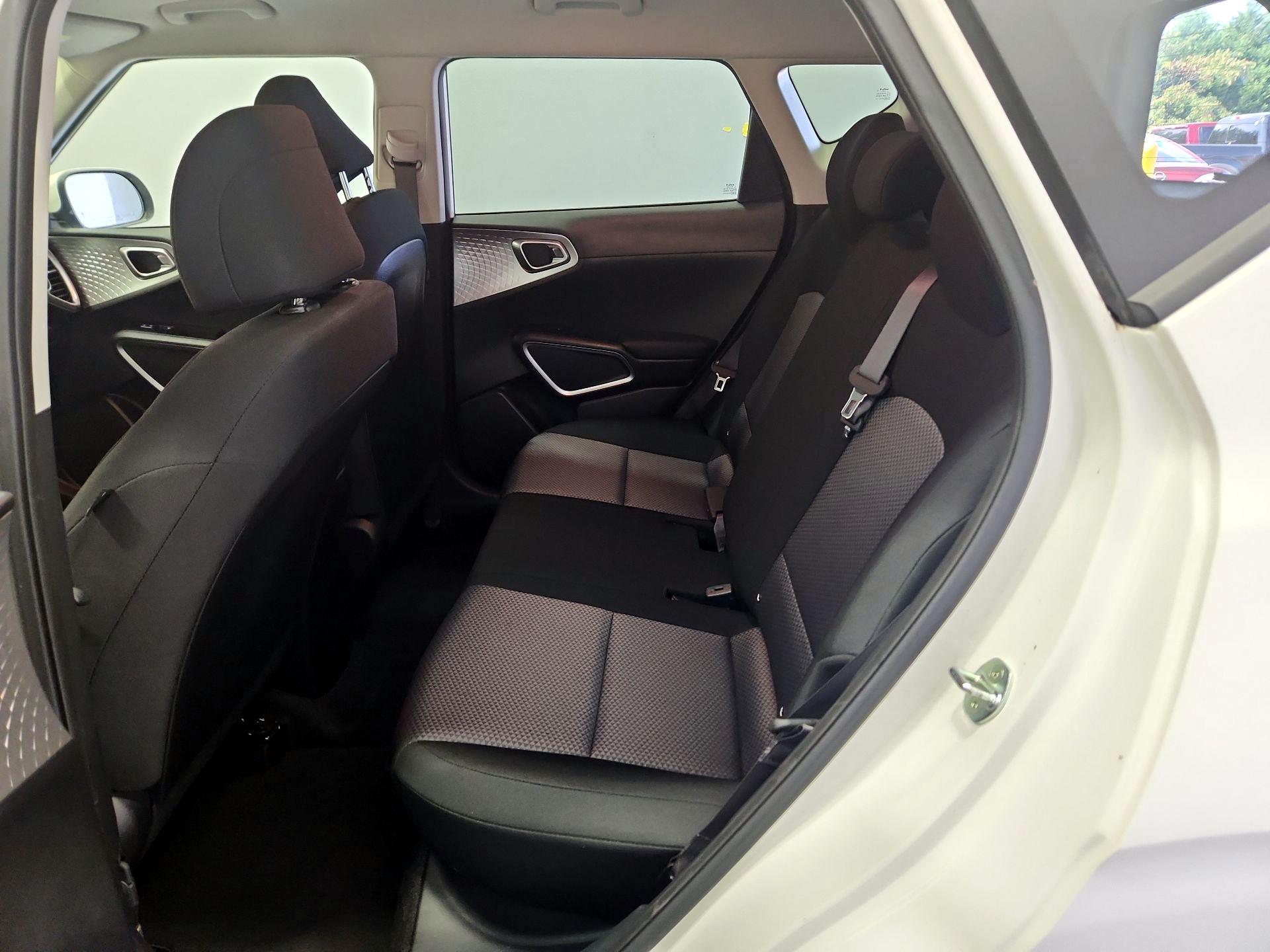 Thumbnail: 2022 Kia Soul - 18
