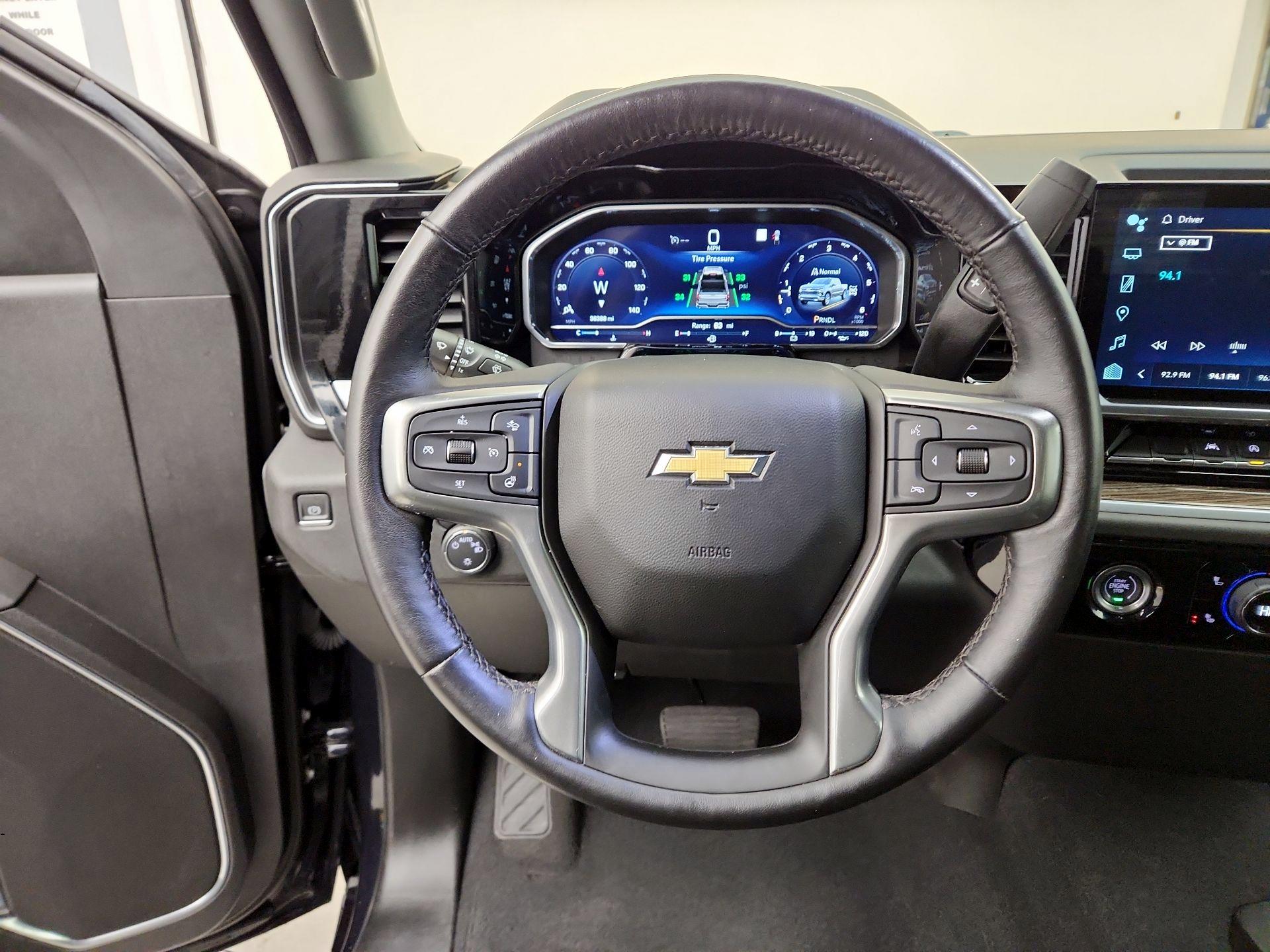 Thumbnail: 2022 Chevrolet Silverado 1500 - 10