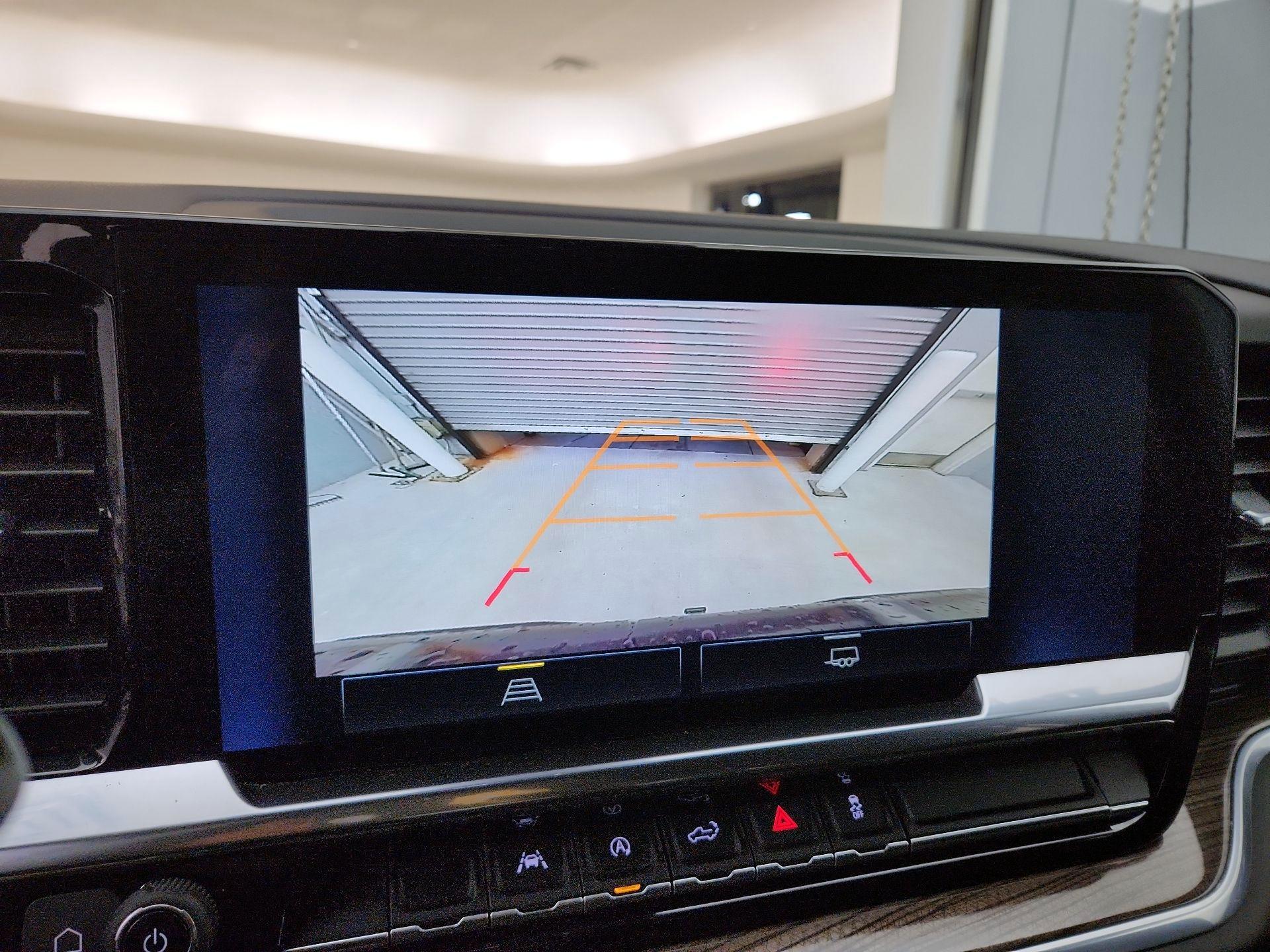 Thumbnail: 2022 Chevrolet Silverado 1500 - 14