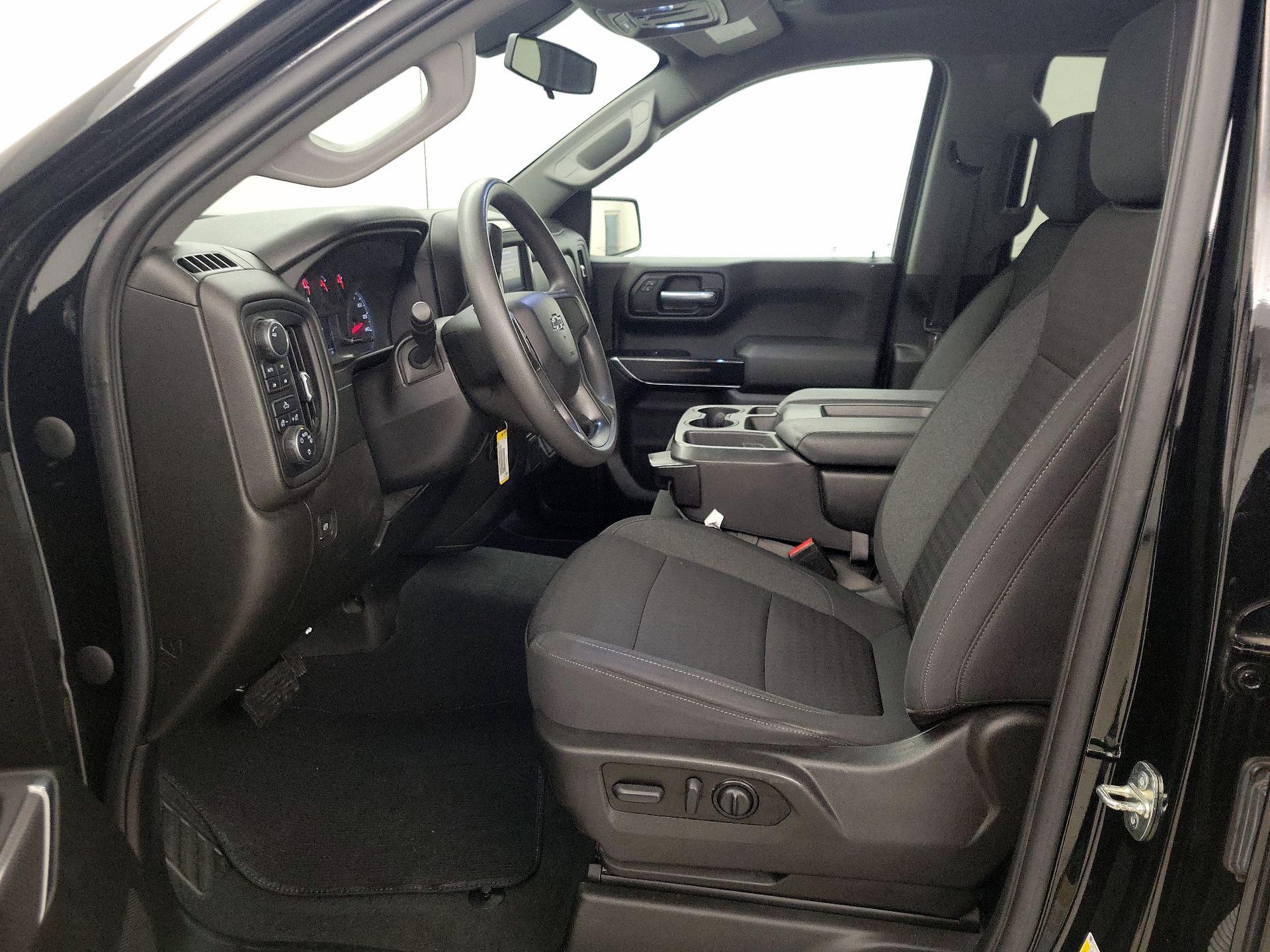Thumbnail: 2022 Chevrolet Silverado 1500 - 11