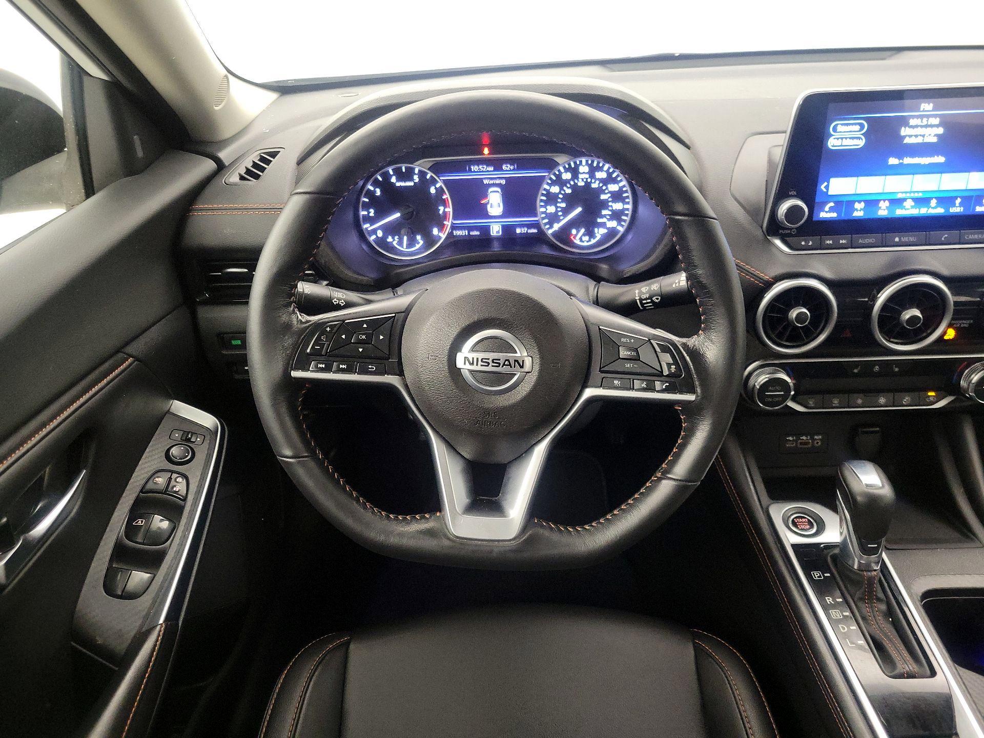 Thumbnail: 2021 Nissan Sentra - 10