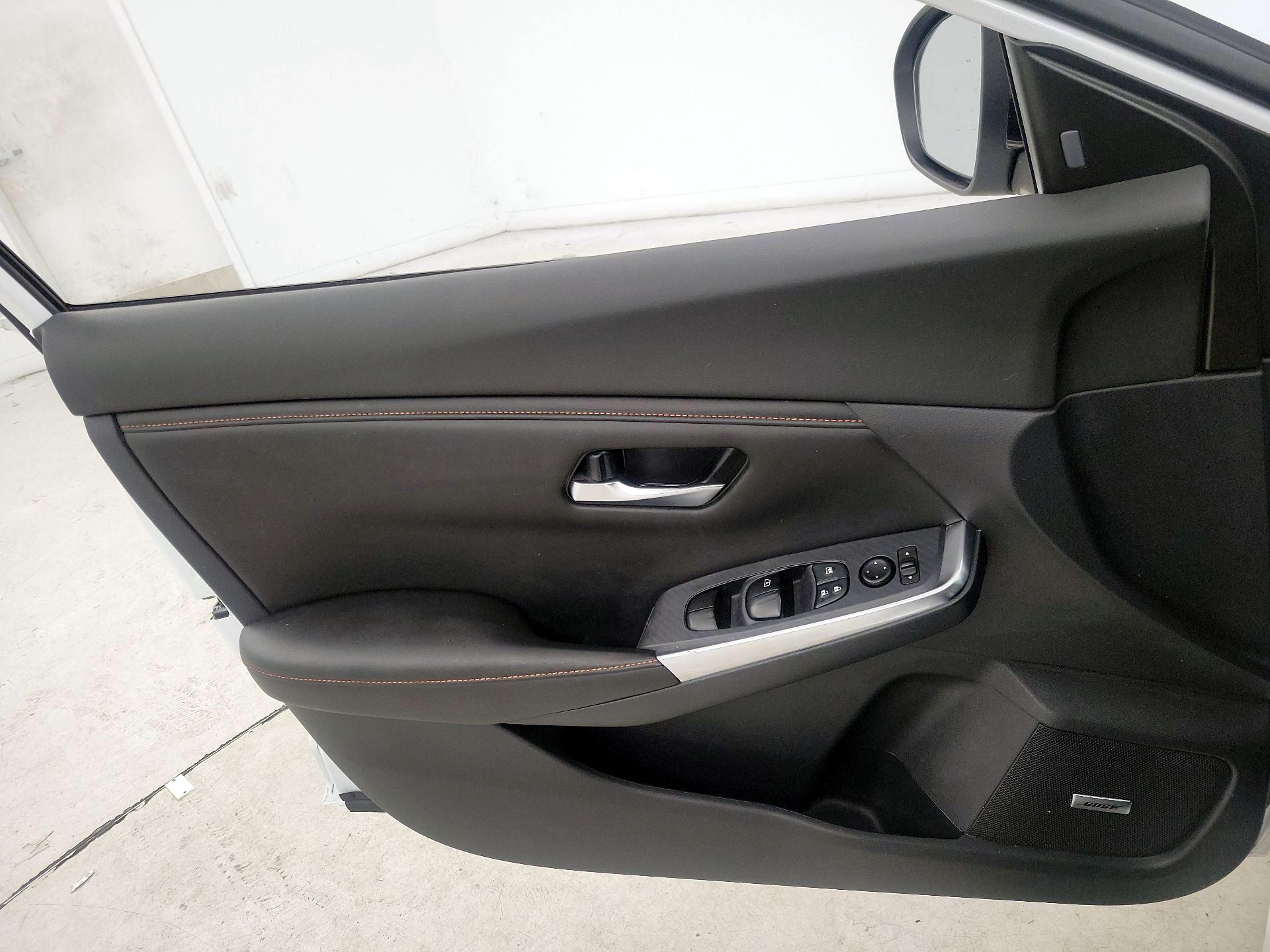 Thumbnail: 2021 Nissan Sentra - 12