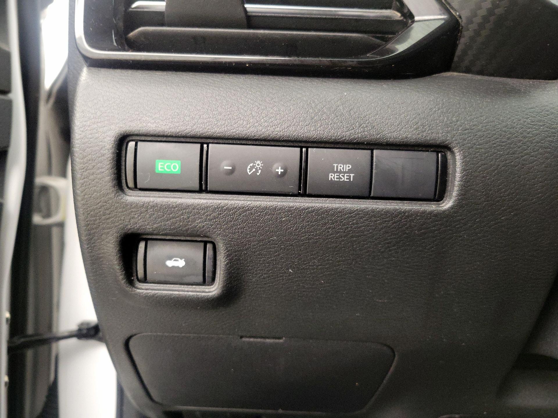 Thumbnail: 2021 Nissan Sentra - 13