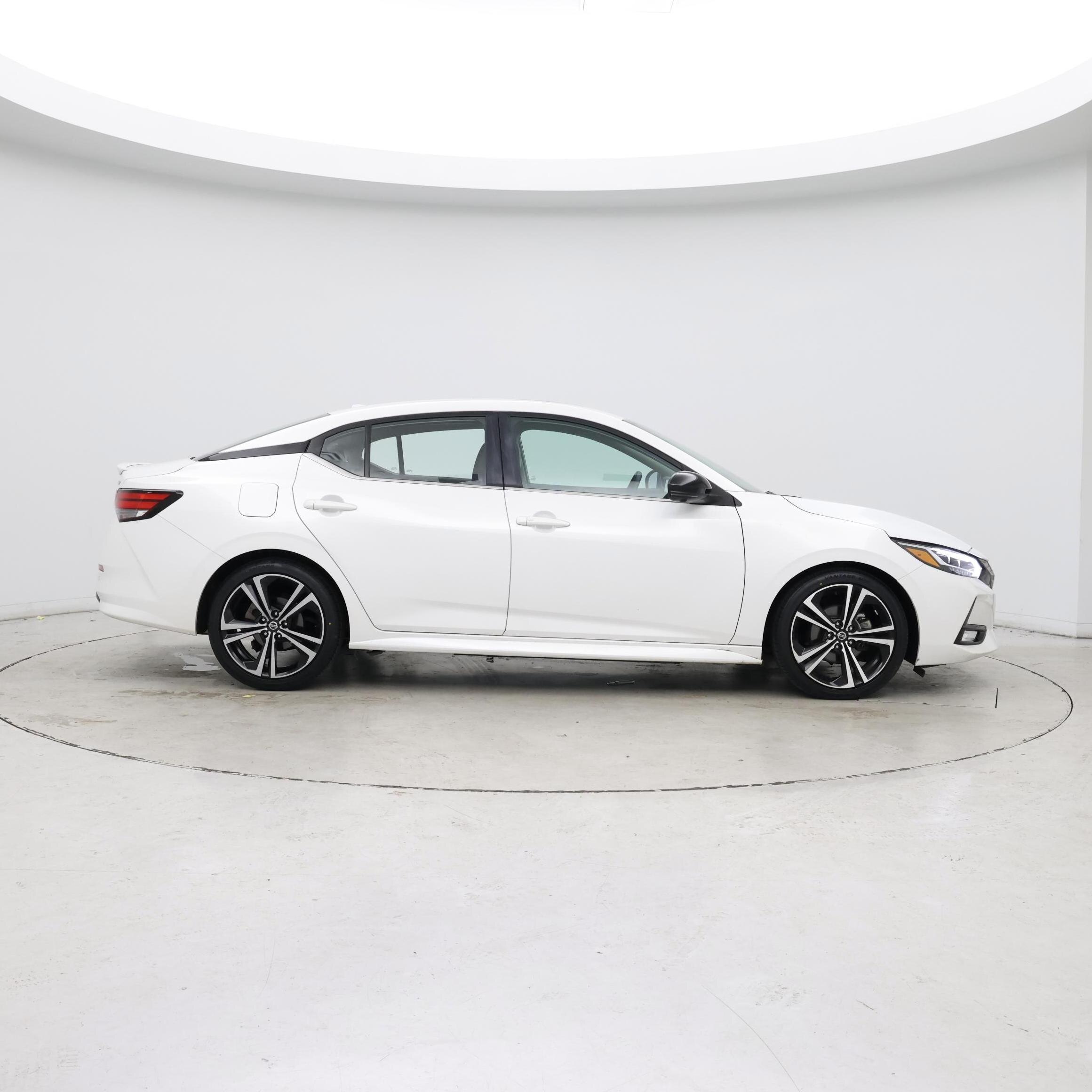 Thumbnail: 2021 Nissan Sentra - 7