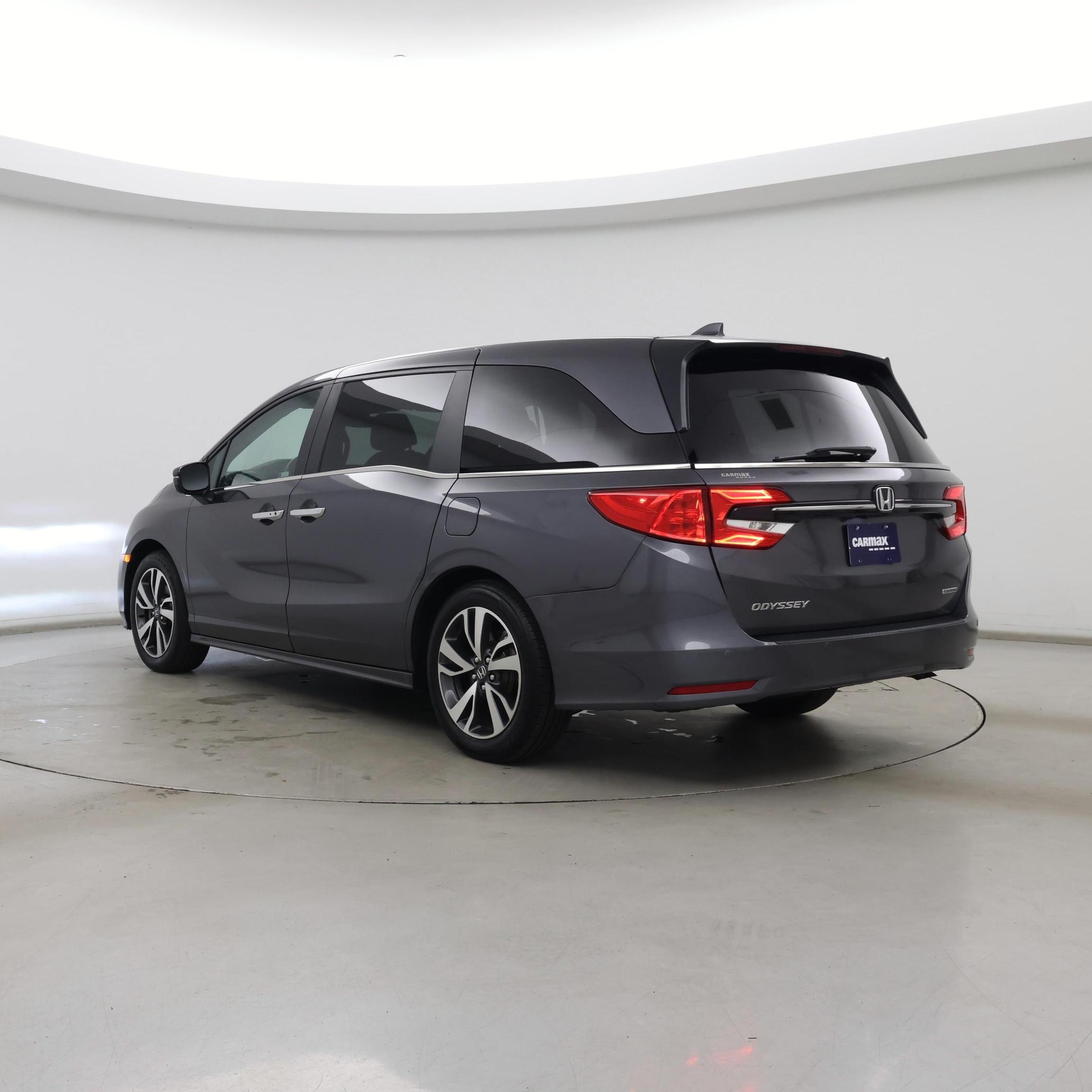 Thumbnail: 2023 Honda Odyssey - 2