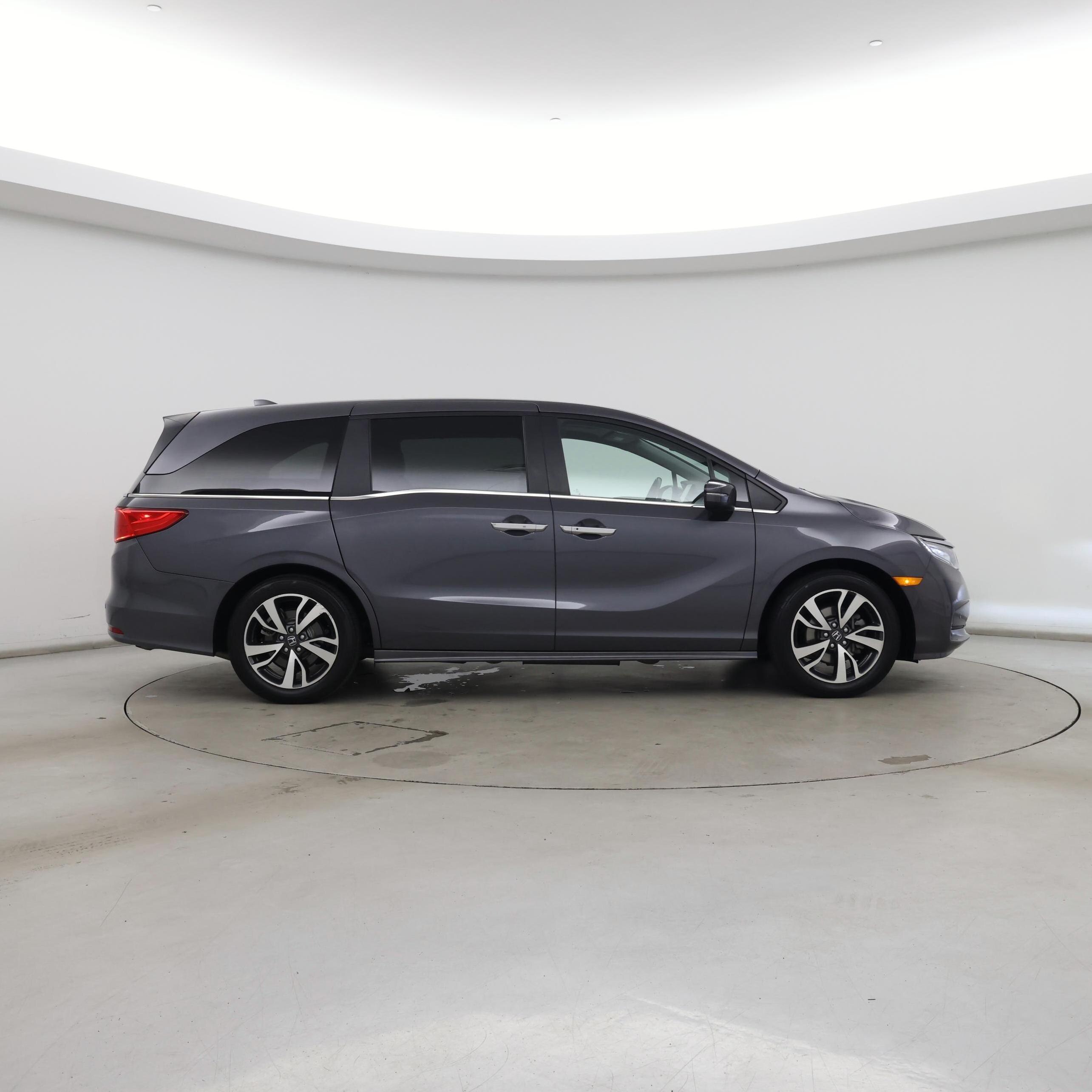Thumbnail: 2023 Honda Odyssey - 7