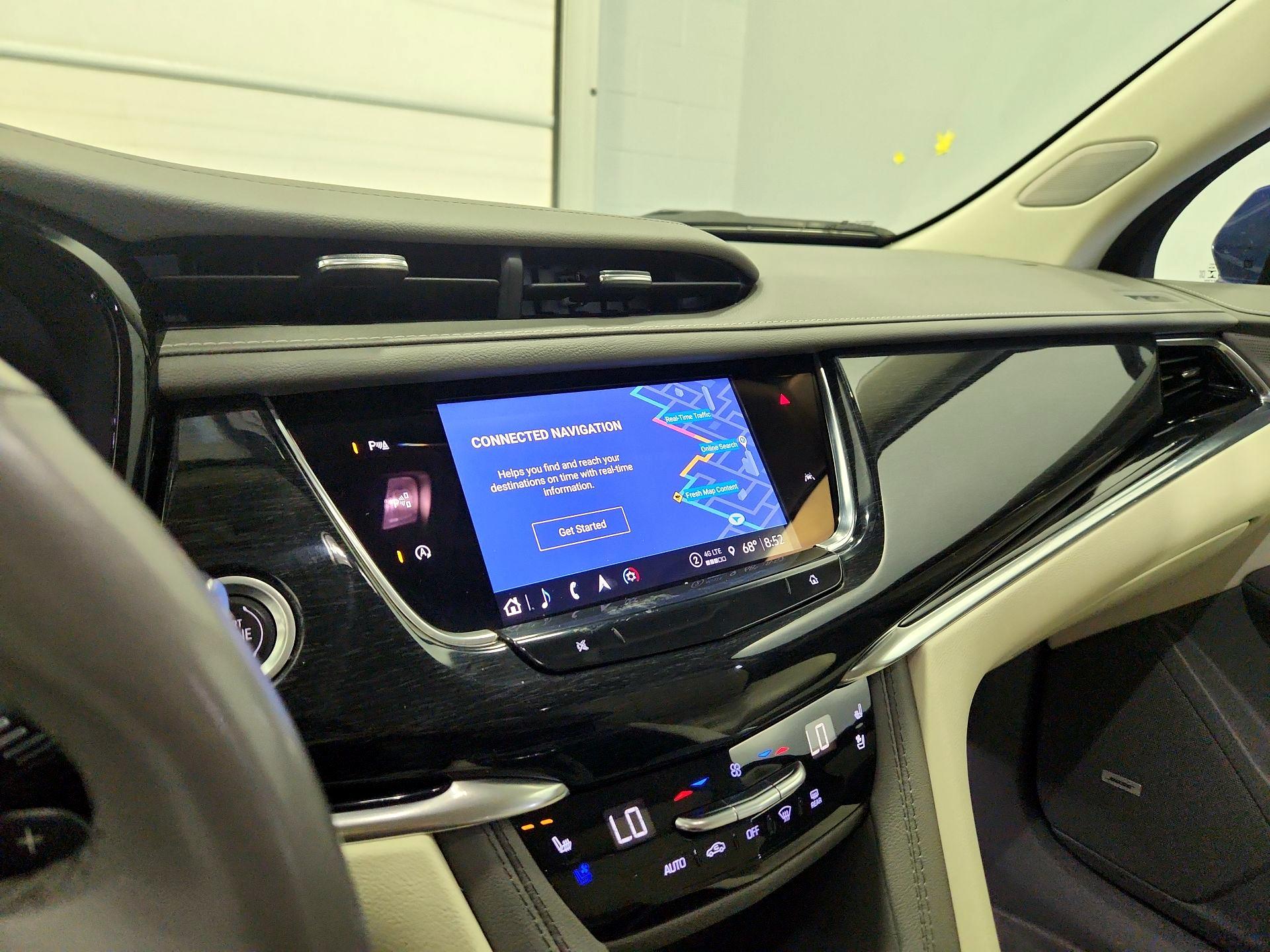 Thumbnail: 2023 Cadillac XT6 - 14
