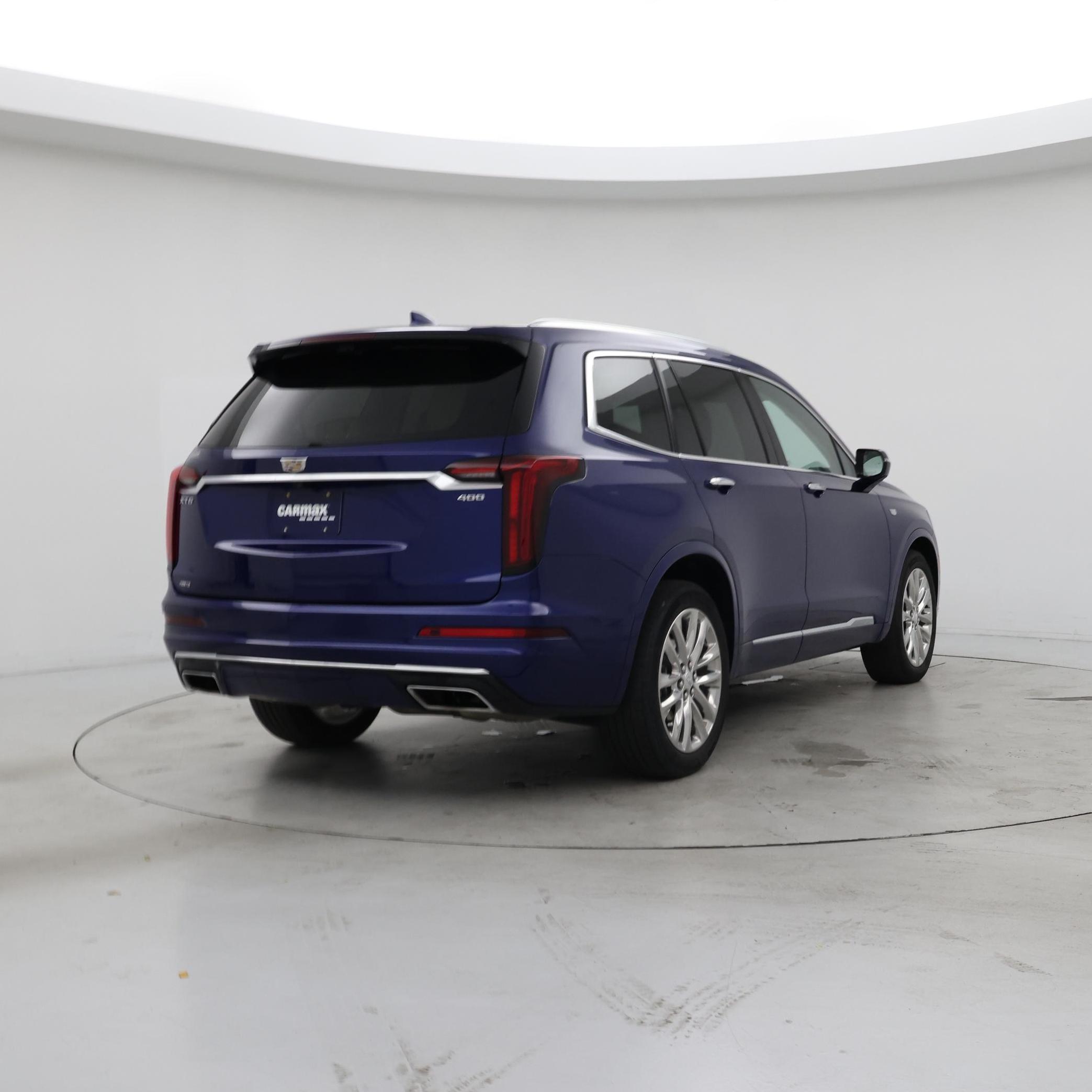 Thumbnail: 2023 Cadillac XT6 - 8