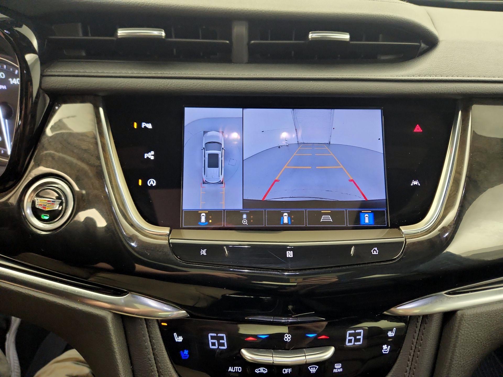 Thumbnail: 2021 Cadillac XT6 - 15