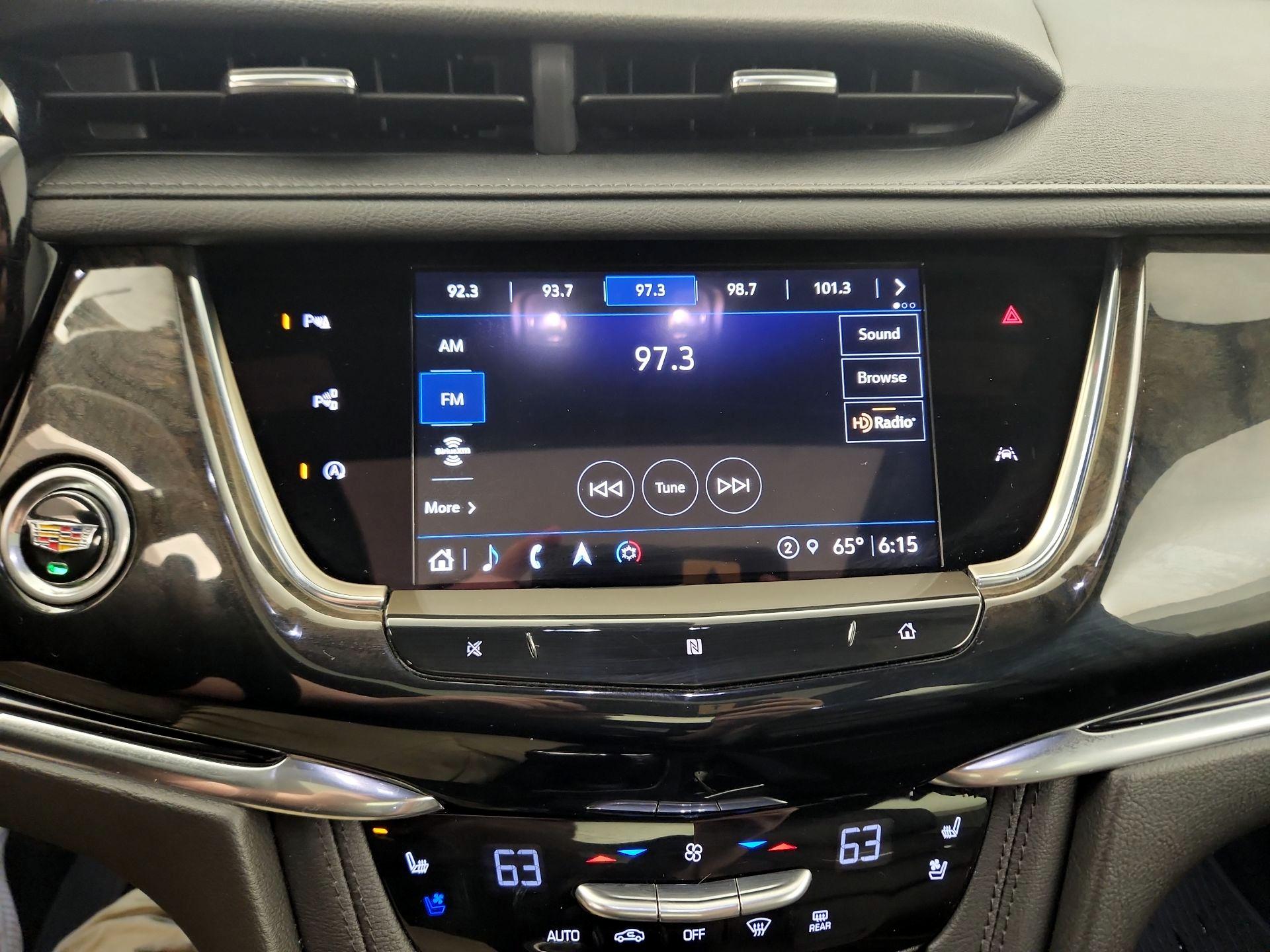 Thumbnail: 2021 Cadillac XT6 - 16