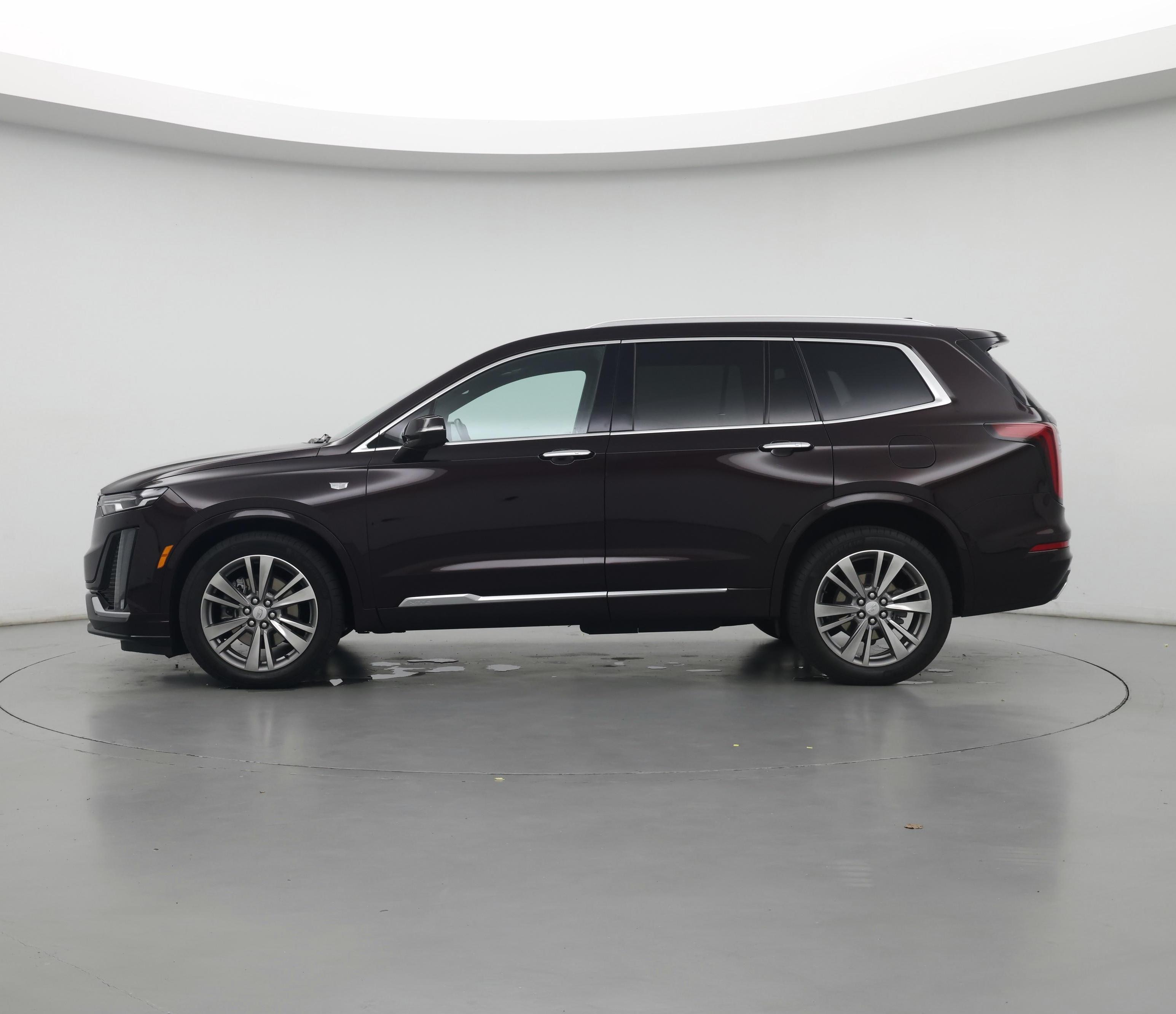 Thumbnail: 2021 Cadillac XT6 - 3