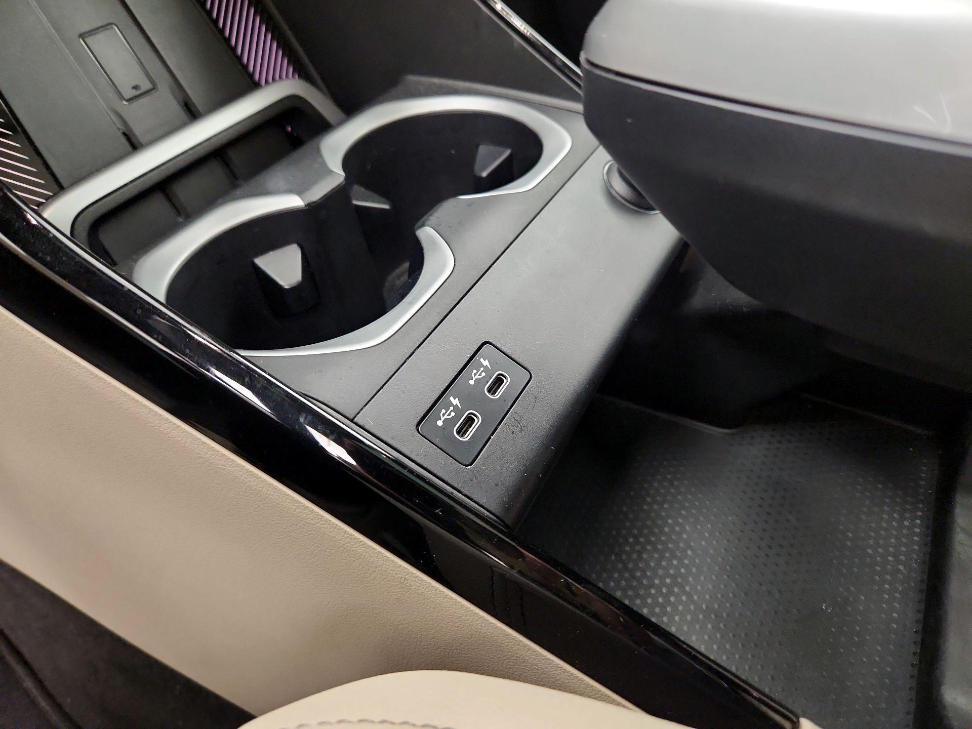 Thumbnail: 2023 BMW X1 - 19