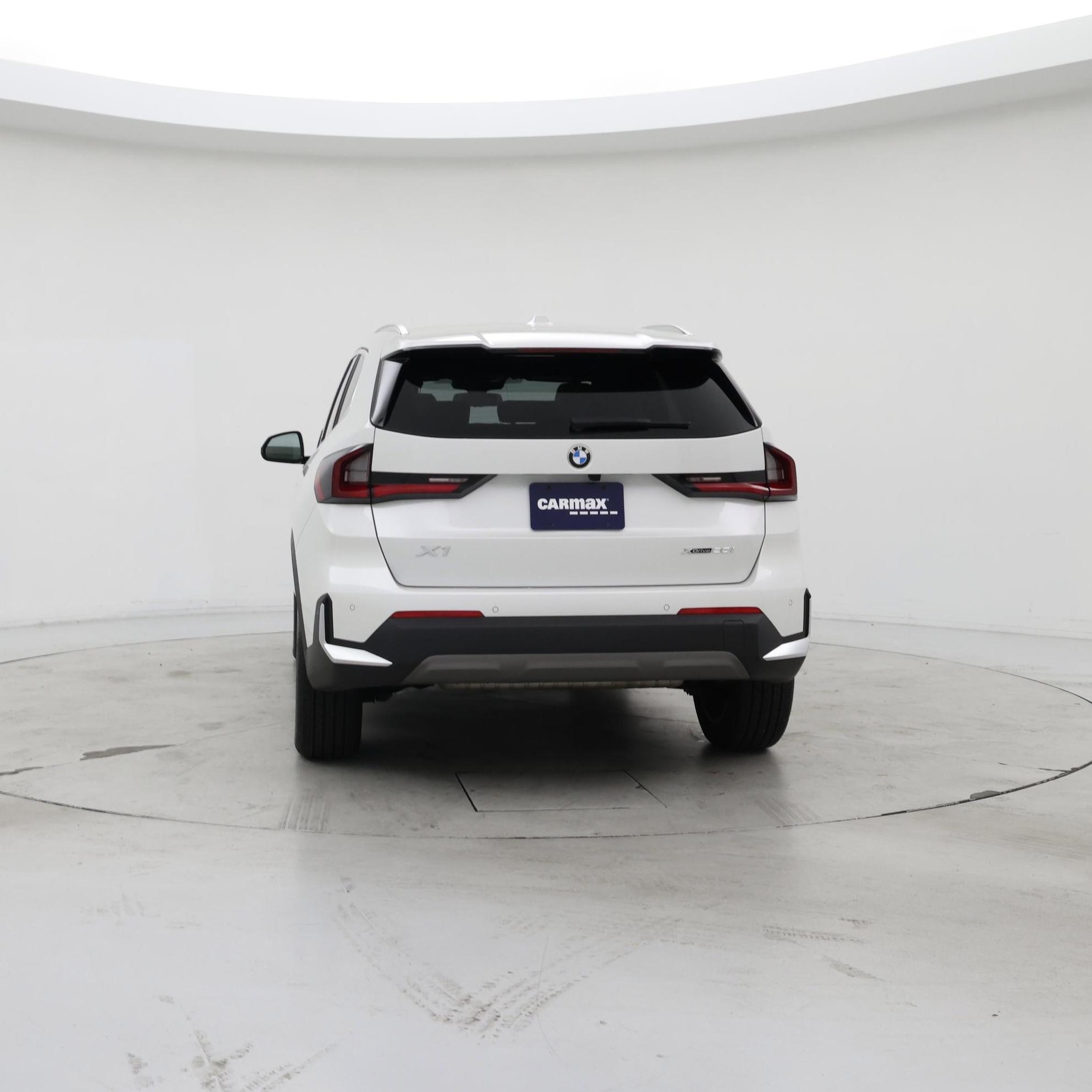 Thumbnail: 2023 BMW X1 - 6