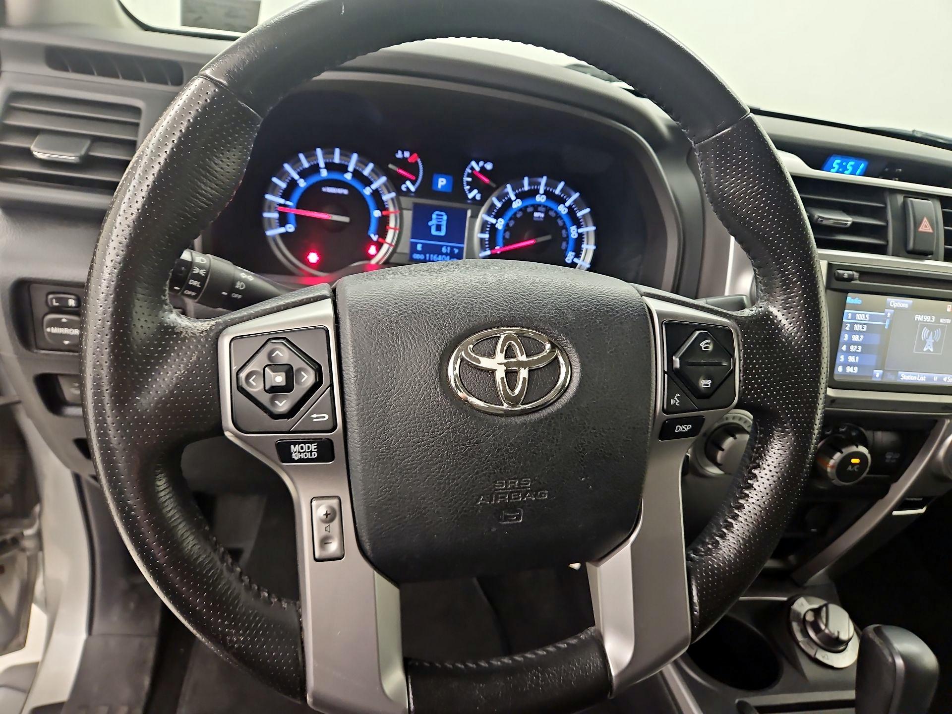 Thumbnail: 2015 Toyota 4Runner - 10