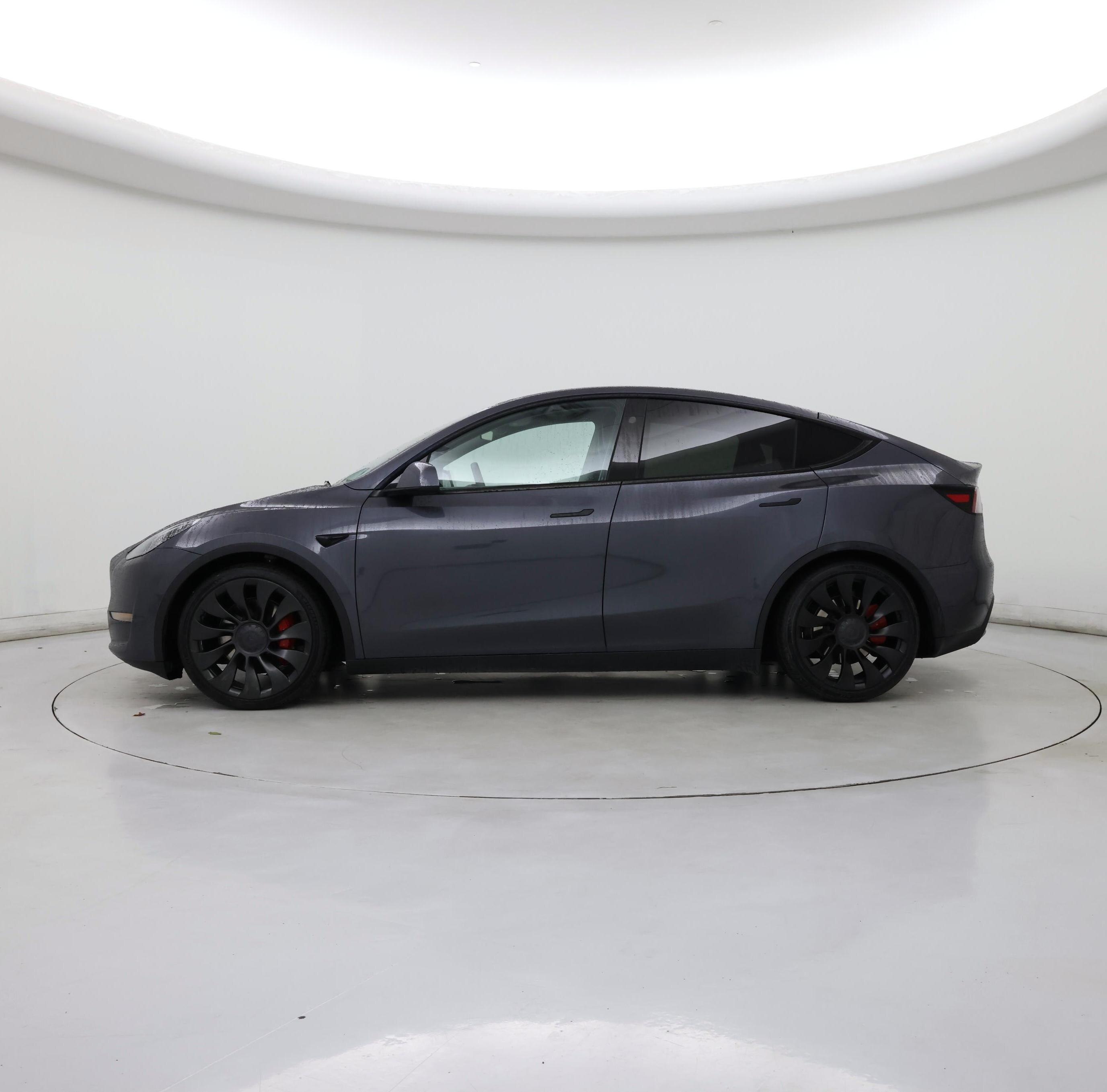Thumbnail: 2023 Tesla Model Y - 3