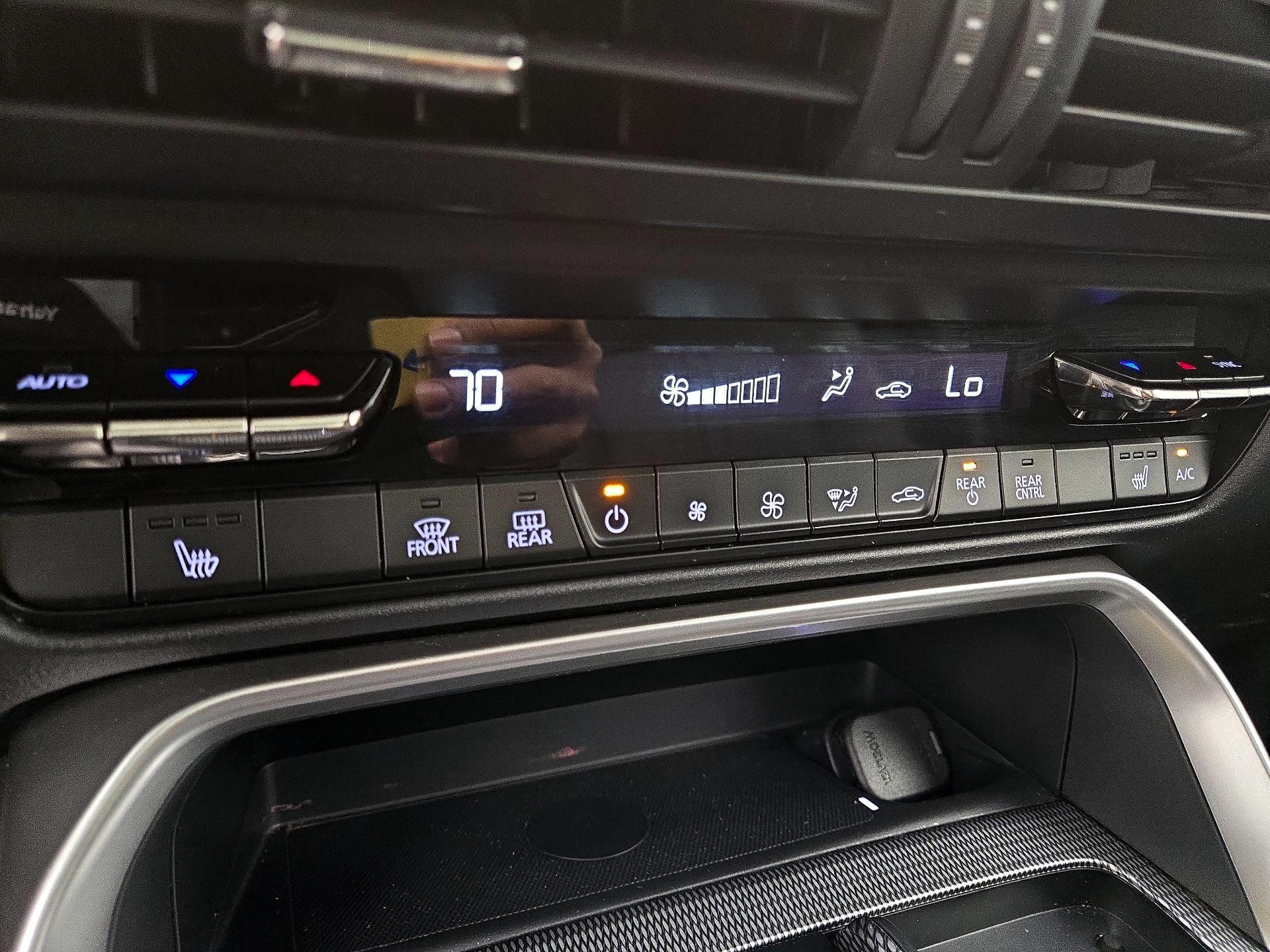 Thumbnail: 2024 Mazda CX-90 - 17